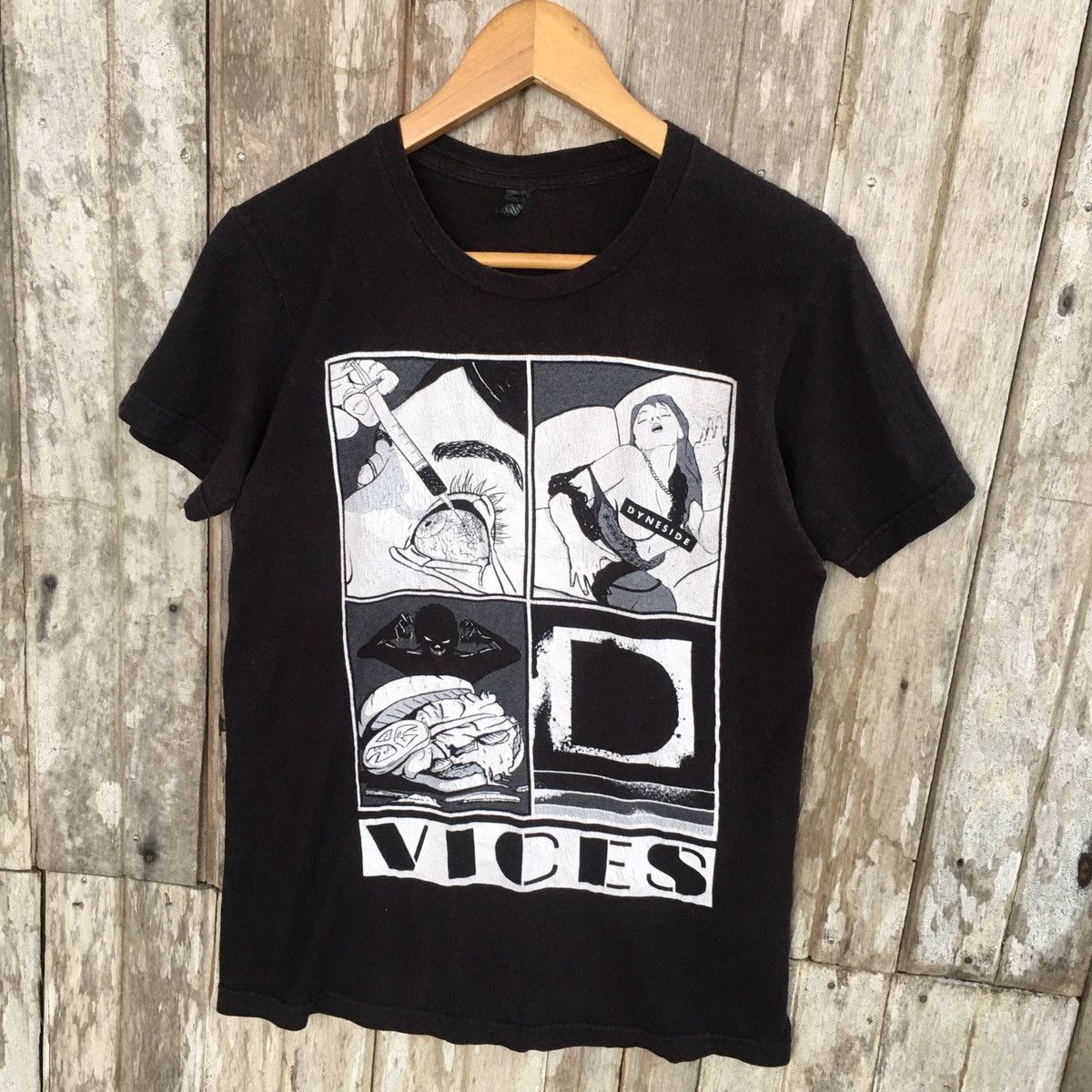 Band Tees Thrashed Faded Dyne Side Post Hardcore Band ERD GRUNGE TEE Size US S / EU 44-46 / 1 - 1 Thumbnail