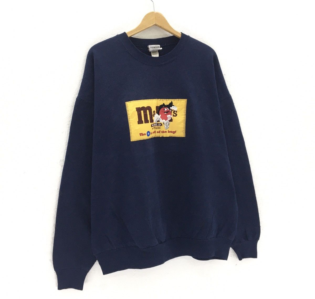 Chocolate Vintage M&M Chocolate Sweatshirt Embroidered Big Logo Size US XXL / EU 58 / 5 - 2 Thumbnail