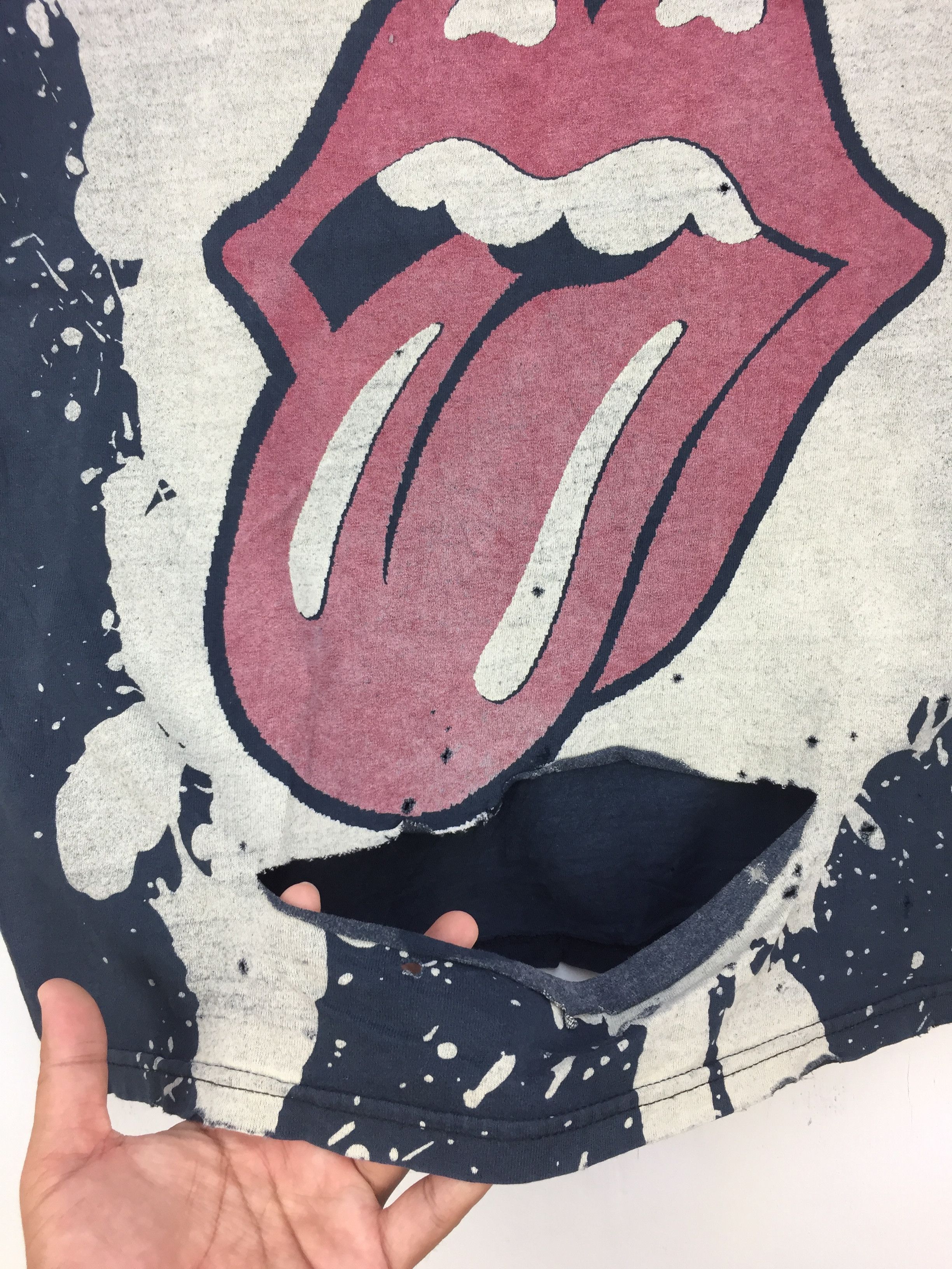 Band Tees ROLLING STONE DAMAGE STYLE Size US M / EU 48-50 / 2 - 4 Thumbnail