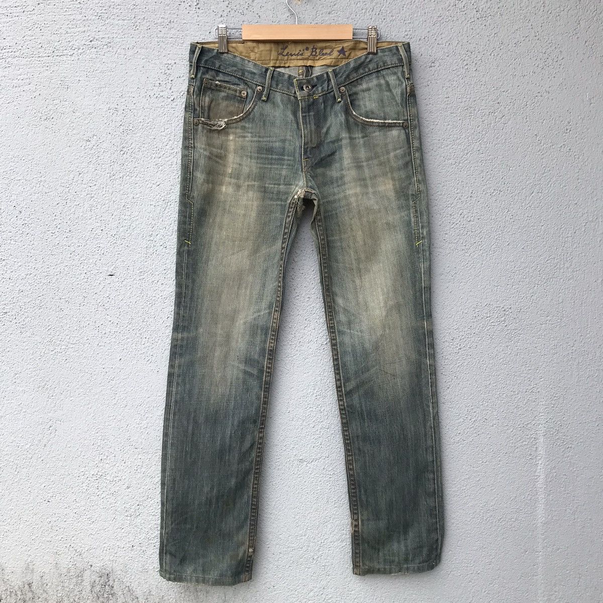 Levi's Vintage Levis Black Distressed Rusty Jeans Size US 32 / EU 48 - 1 Thumbnail