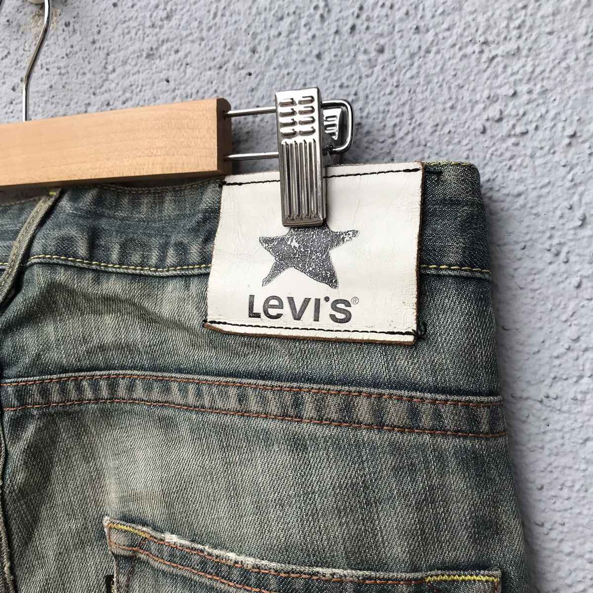 Levi's Vintage Levis Black Distressed Rusty Jeans Size US 32 / EU 48 - 21 Thumbnail