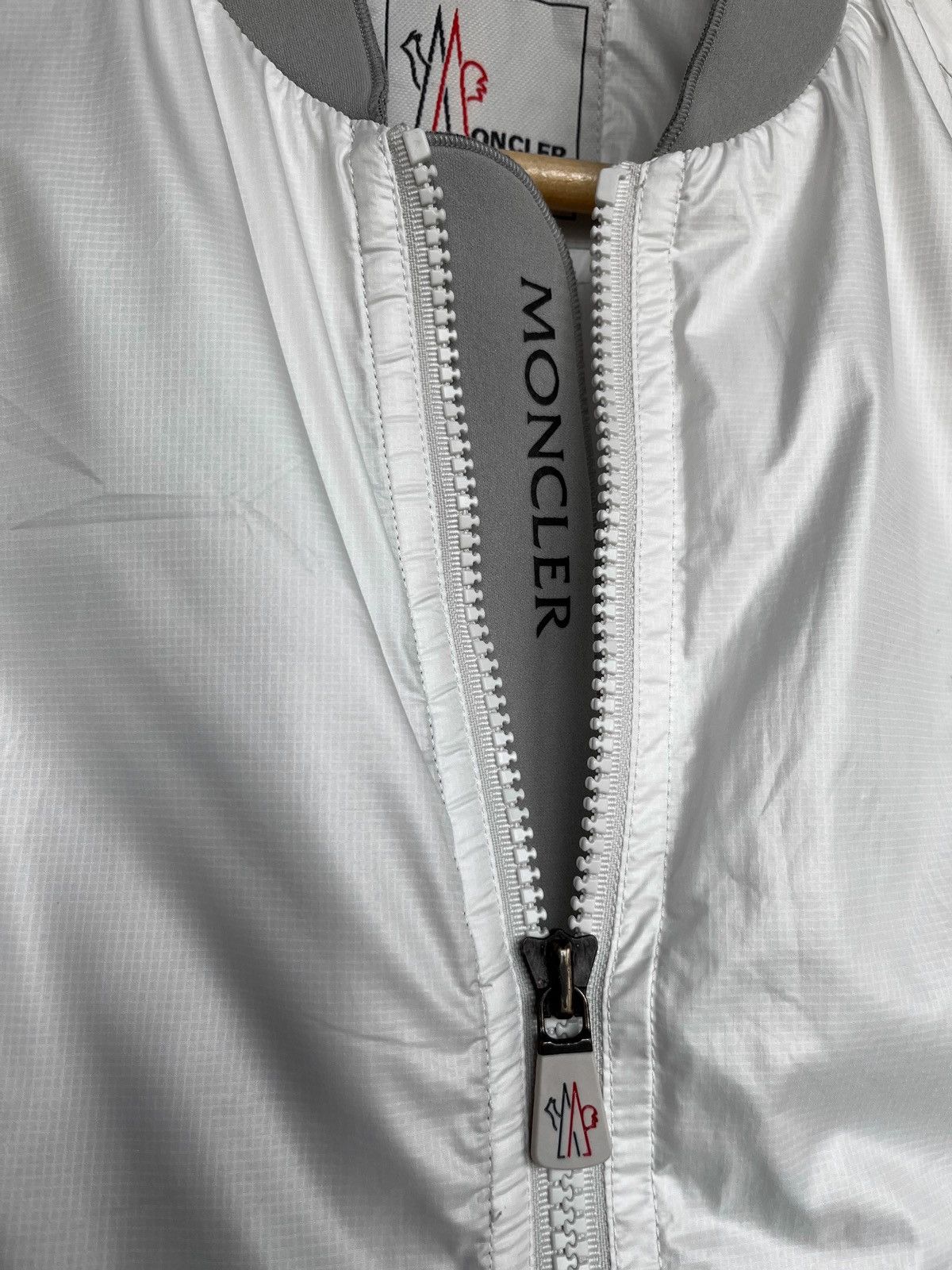 Moncler Moncler Jard Giubbotto Jacket Size US S / EU 44-46 / 1 - 5 Thumbnail