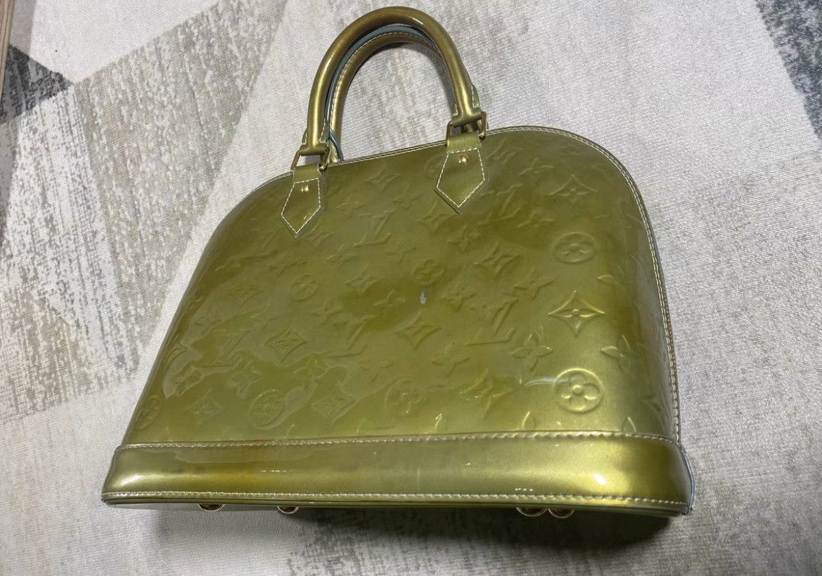 Louis Vuitton Louis Vuitton Vernis Alma Green Size ONE SIZE - 5 Thumbnail
