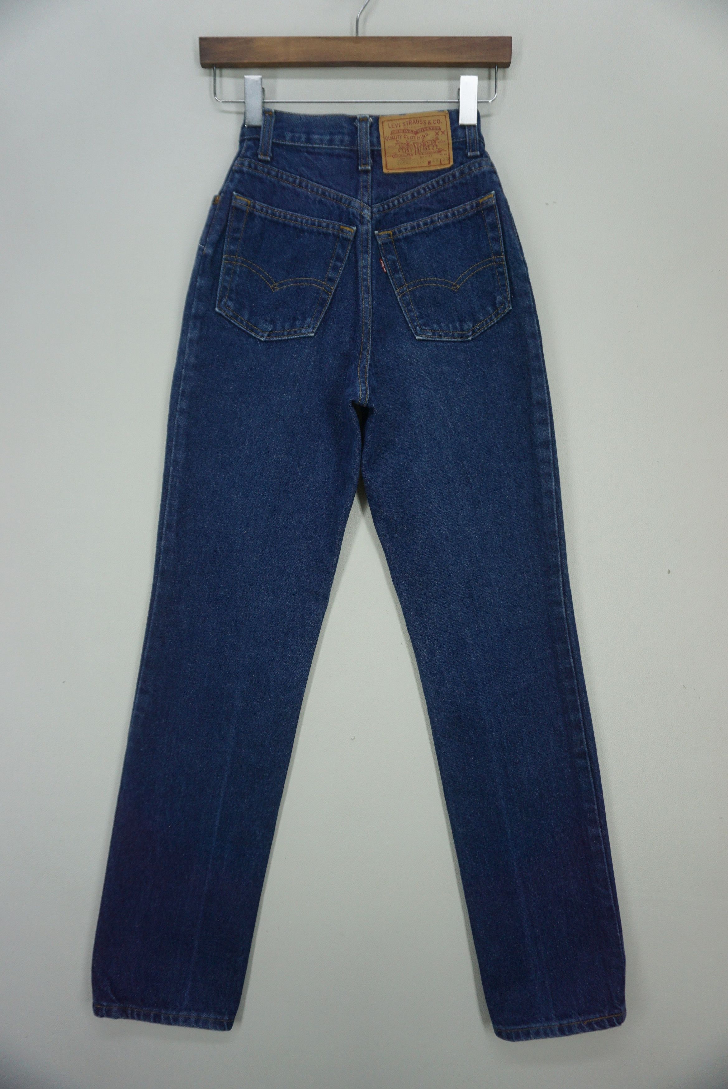 image of Levis x Made In USA 505 23X32 High Waisted Jeans 80's 26505-0214 High Rise Pants in Blue, Women's