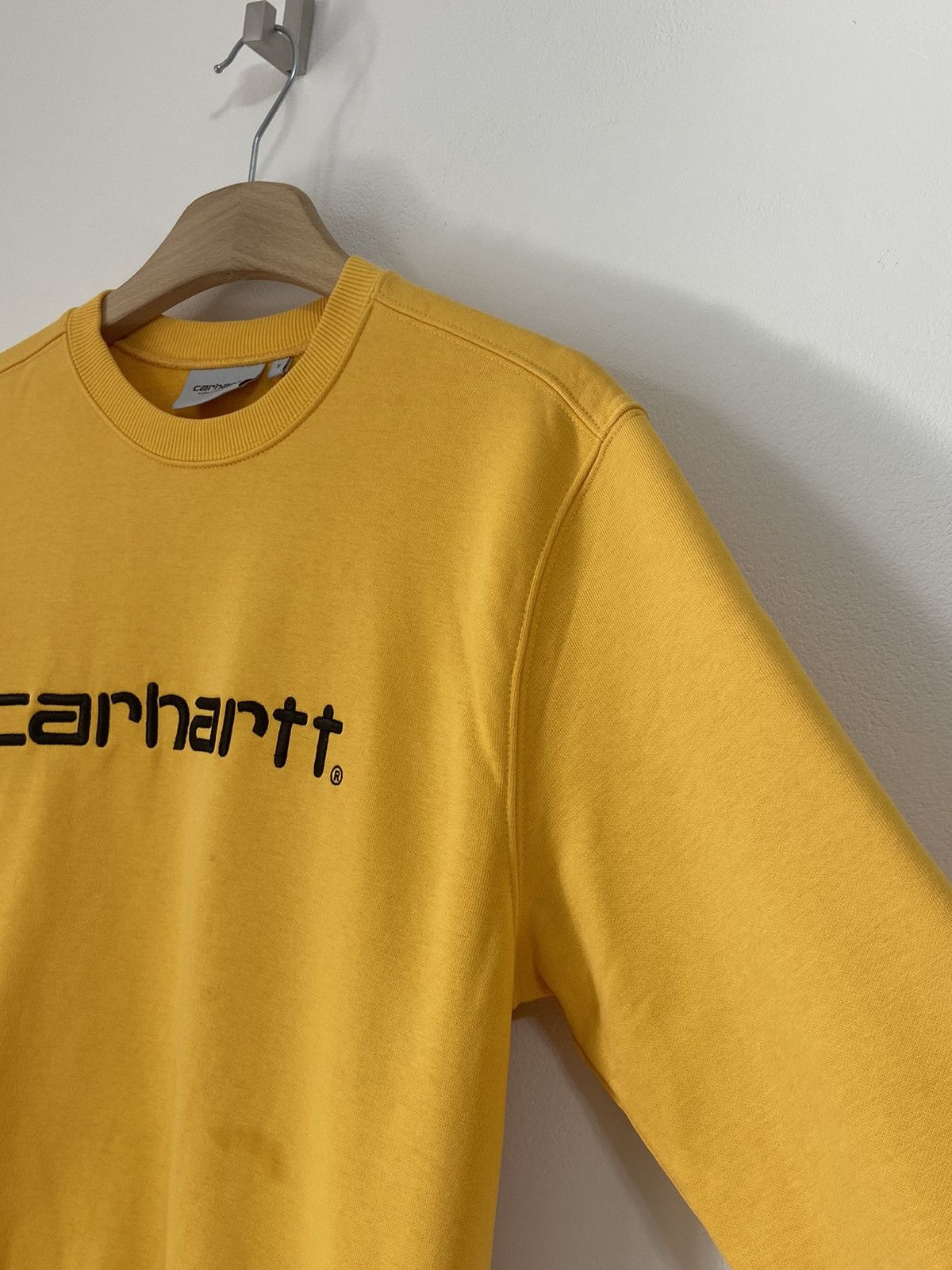 Carhartt Carhartt yellow sweatshirt big logo Size US S / EU 44-46 / 1 - 11 Thumbnail