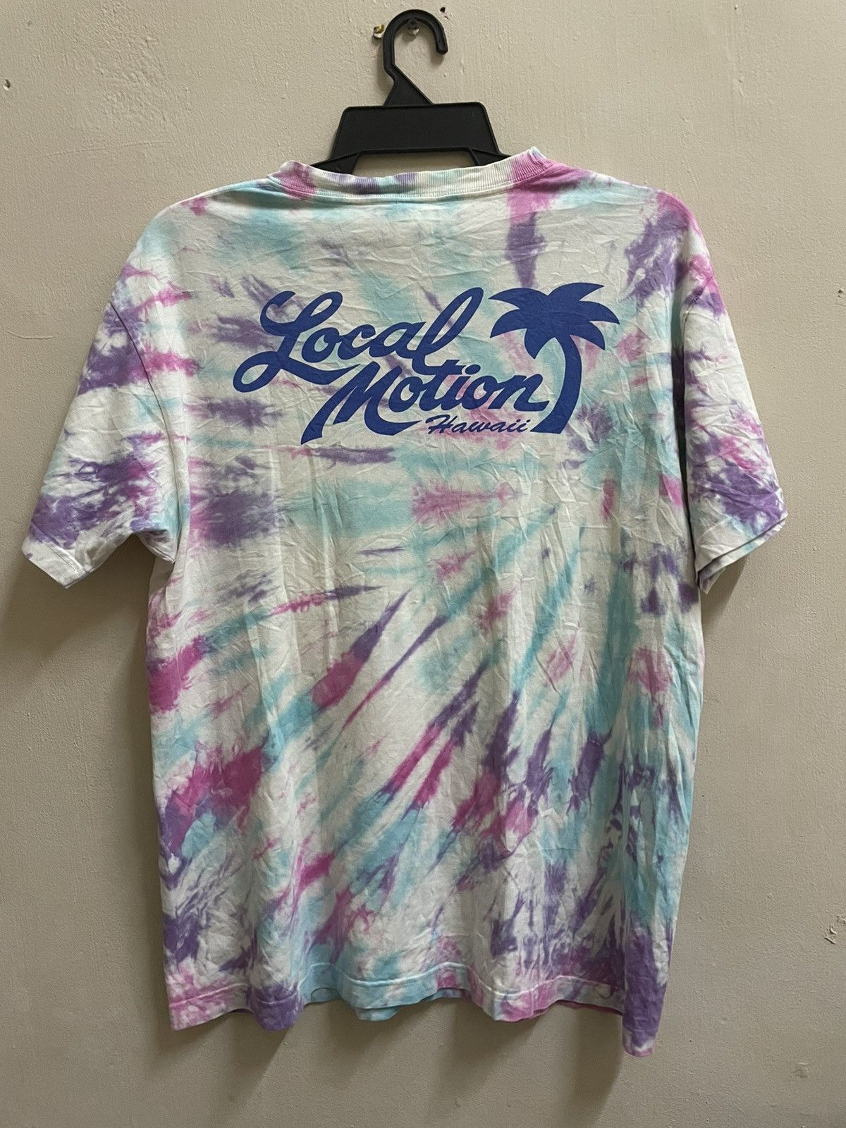 Vintage LOCAL MOTION HAWAII SURF STYLE TYE DYE TEE Size US L / EU 52-54 / 3 - 2 Thumbnail
