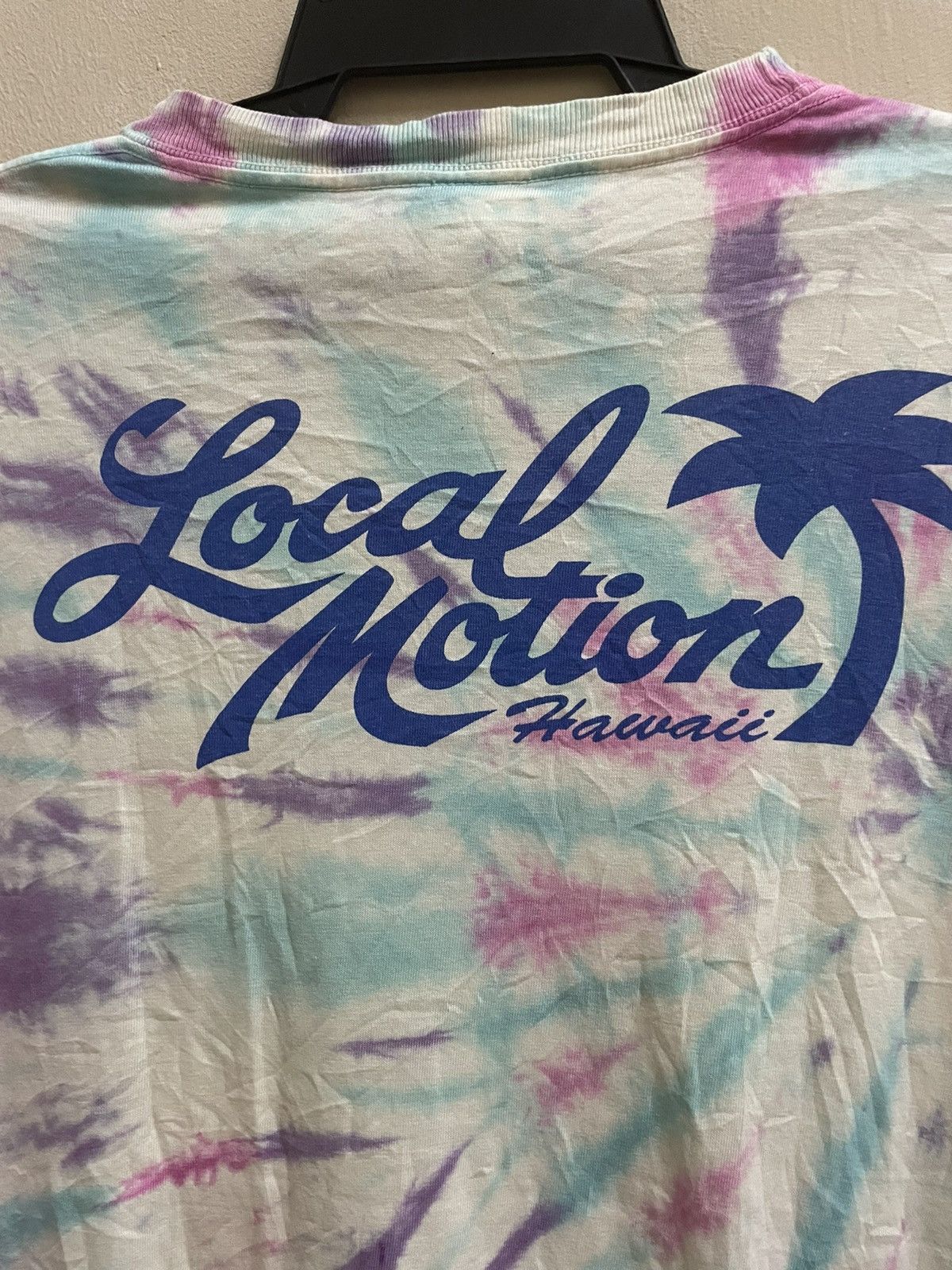 Vintage LOCAL MOTION HAWAII SURF STYLE TYE DYE TEE Size US L / EU 52-54 / 3 - 4 Thumbnail