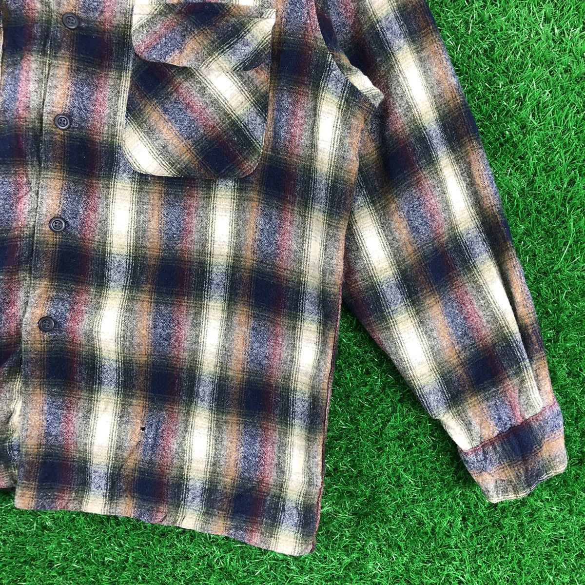 Pendleton Vintage 80's Pendleton Flannel Wool Shadow Plaid Flap Pocket Size US M / EU 48-50 / 2 - 3 Thumbnail