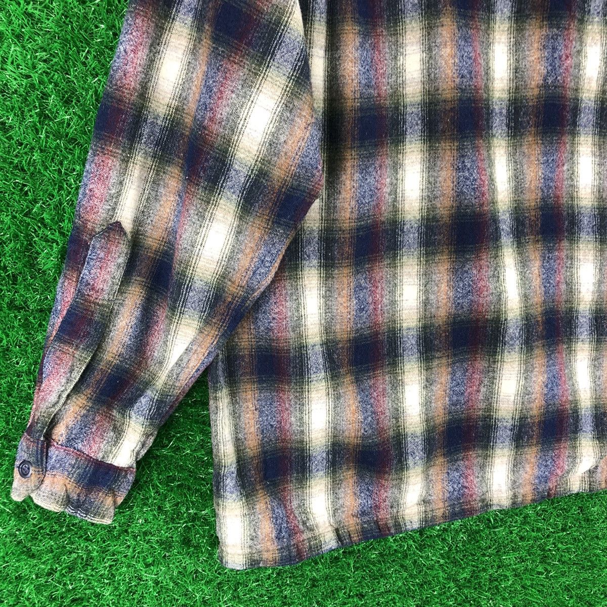 Pendleton Vintage 80's Pendleton Flannel Wool Shadow Plaid Flap Pocket Size US M / EU 48-50 / 2 - 6 Thumbnail