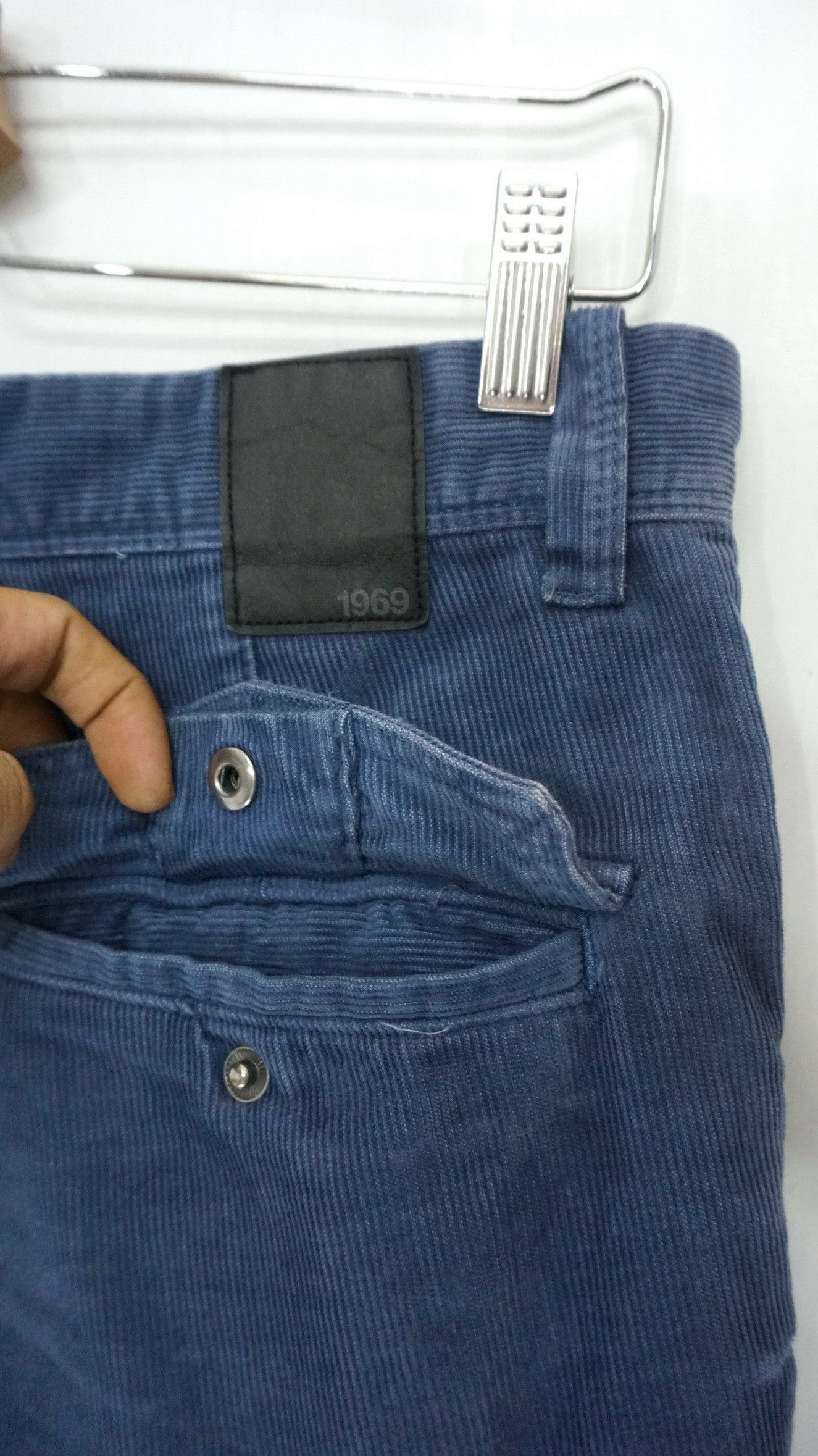 Gap Vintage GAP Slim Fatigue Cargo Corduroy Worn Pants Size US 32 / EU 48 - 8 Thumbnail