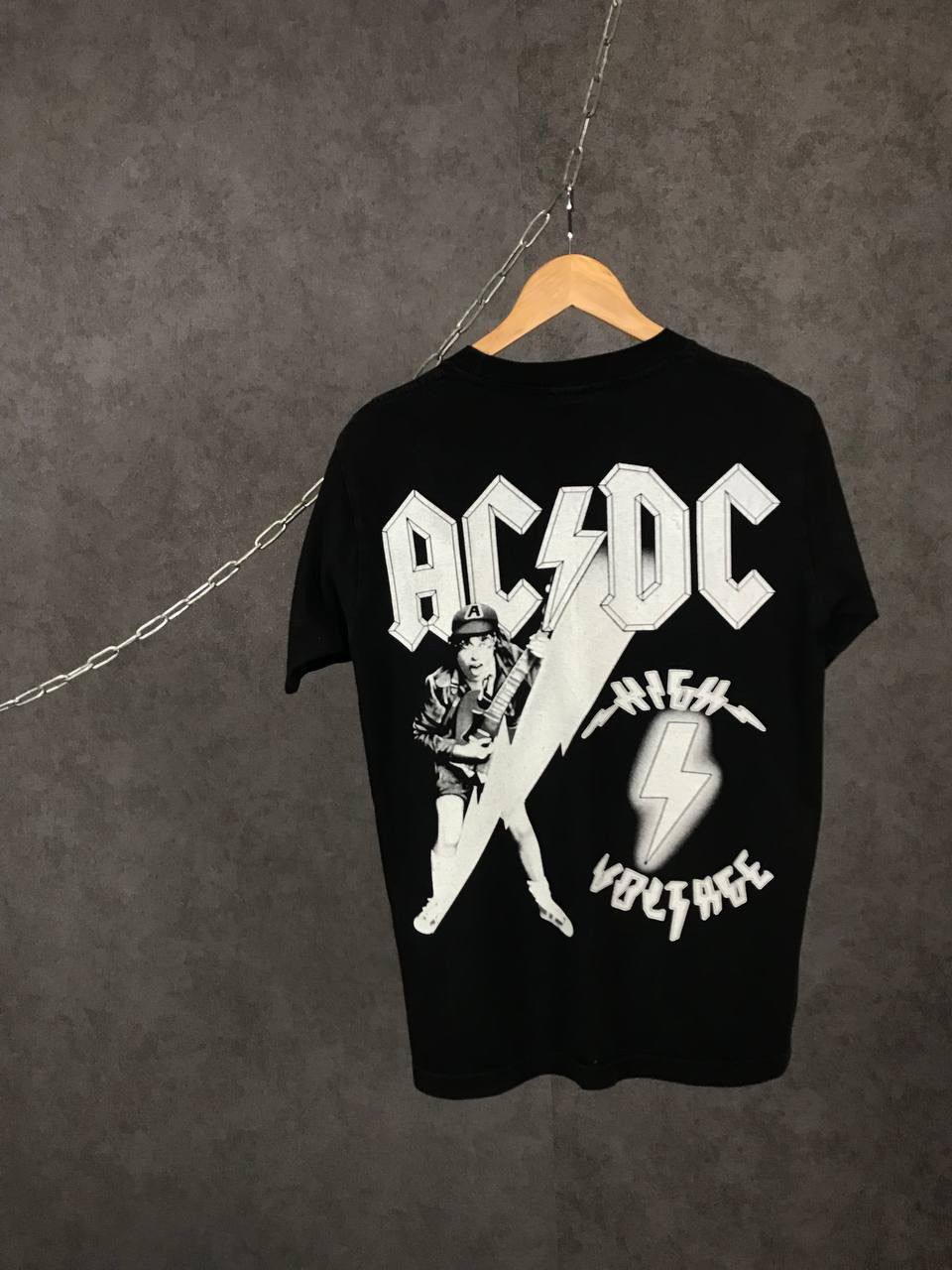 Band Tees AC/DC vintage rock band overprinted tee Size US M / EU 48-50 / 2 - 2 Thumbnail