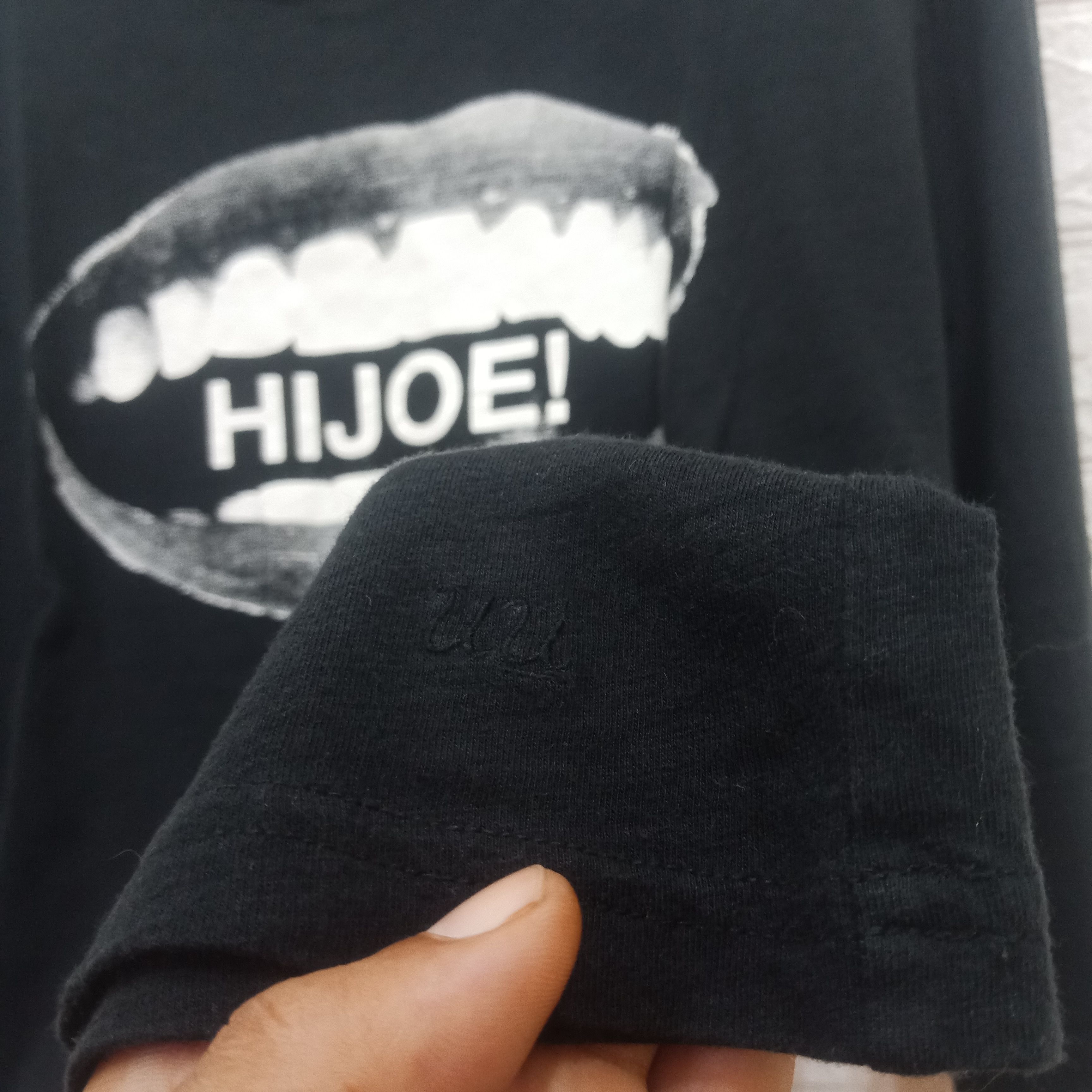 Undercover Undercover x UNIQLO HIJOE distressed ¾ Sleeve t-shirt Size US M / EU 48-50 / 2 - 5 Thumbnail
