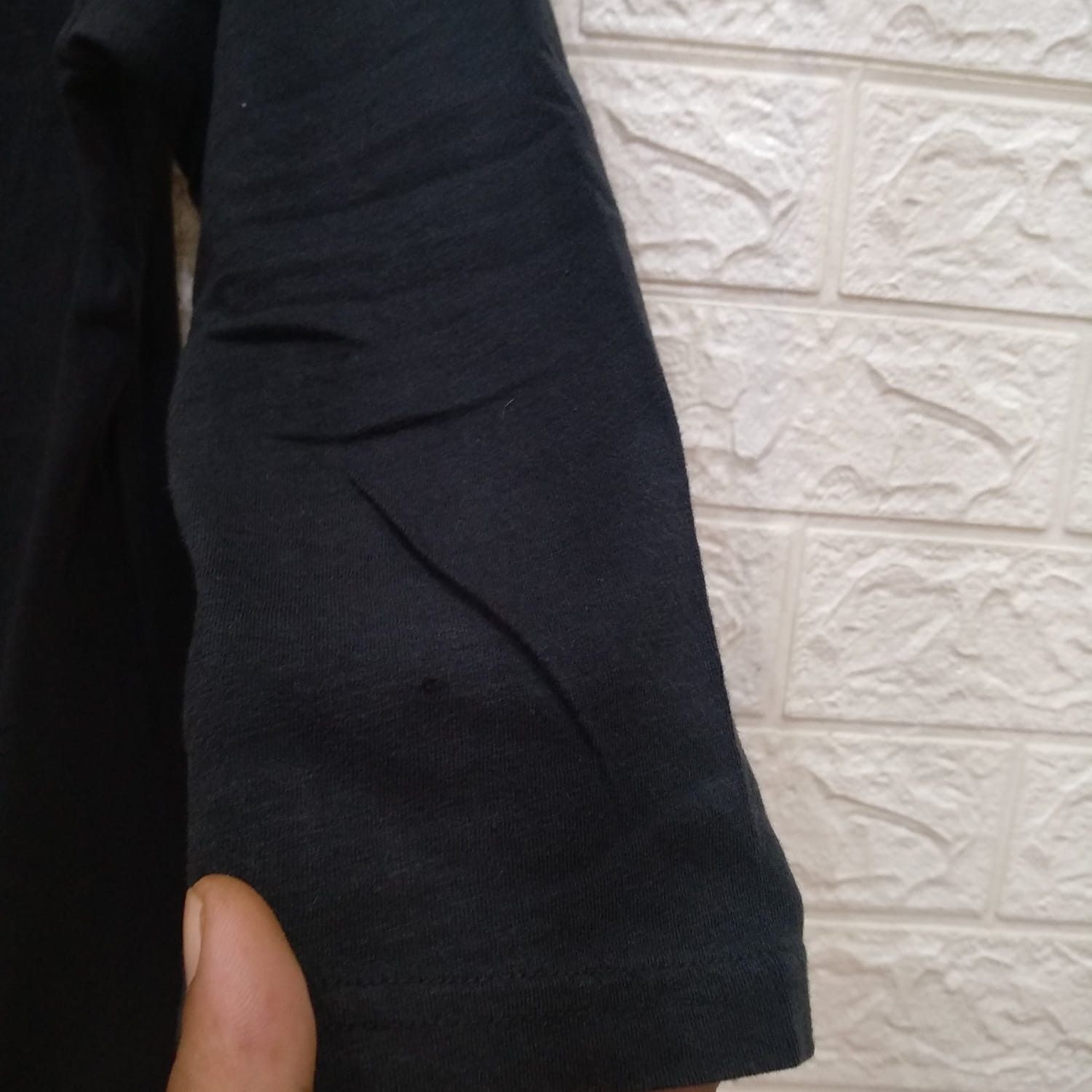 Undercover Undercover x UNIQLO HIJOE distressed ¾ Sleeve t-shirt Size US M / EU 48-50 / 2 - 9 Thumbnail