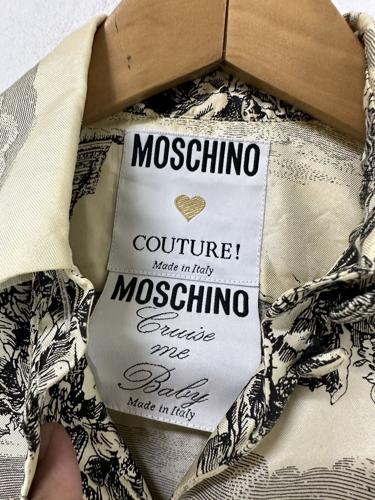 Moschino Luxury Moschino Button Ups Silk Shirt Full Print Roman City Size M / US 6-8 / IT 42-44 - 3 Thumbnail