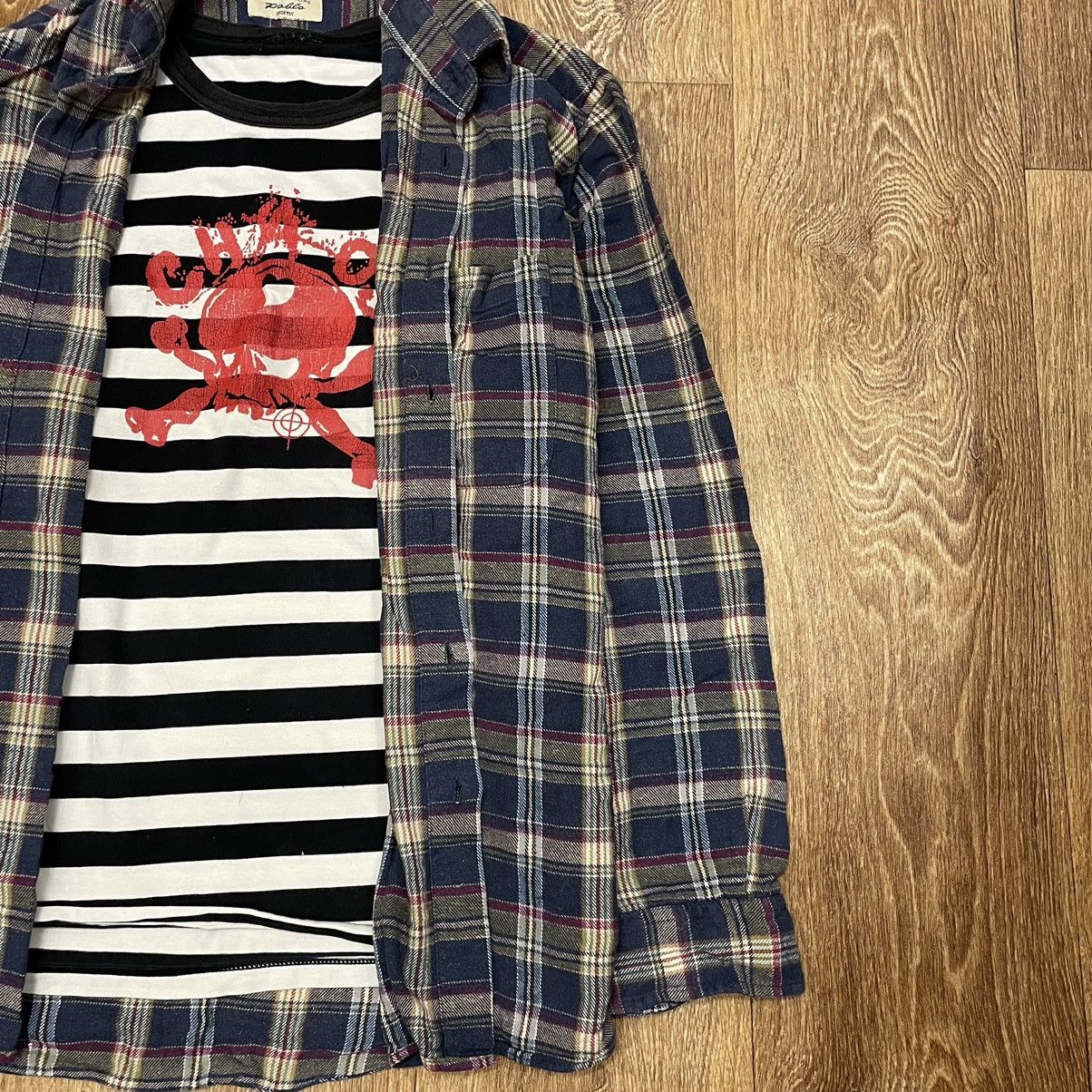 Vintage Vintage 90s Checkered Shirt Striped Graphic Tee Grunge XL Size US XL / EU 56 / 4 - 2 Thumbnail