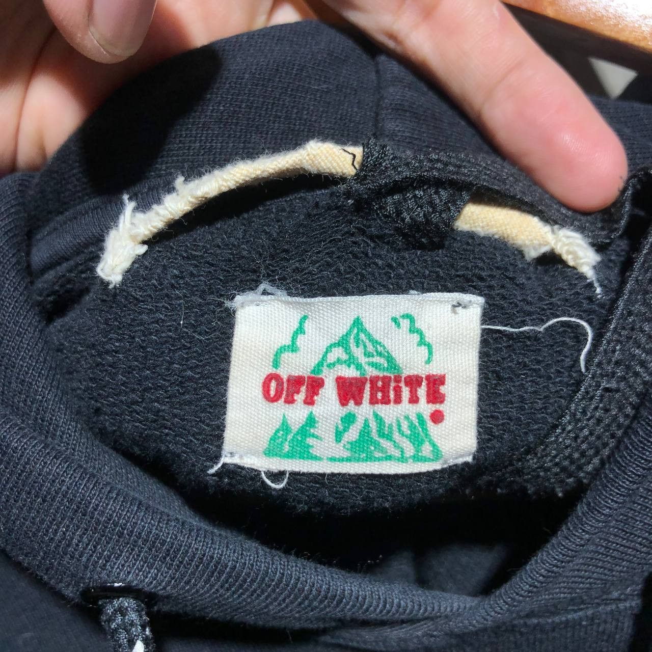 Off-White Off-White FW15 Don't Look Down Pull over hoodie Size US M / EU 48-50 / 2 - 15 Thumbnail