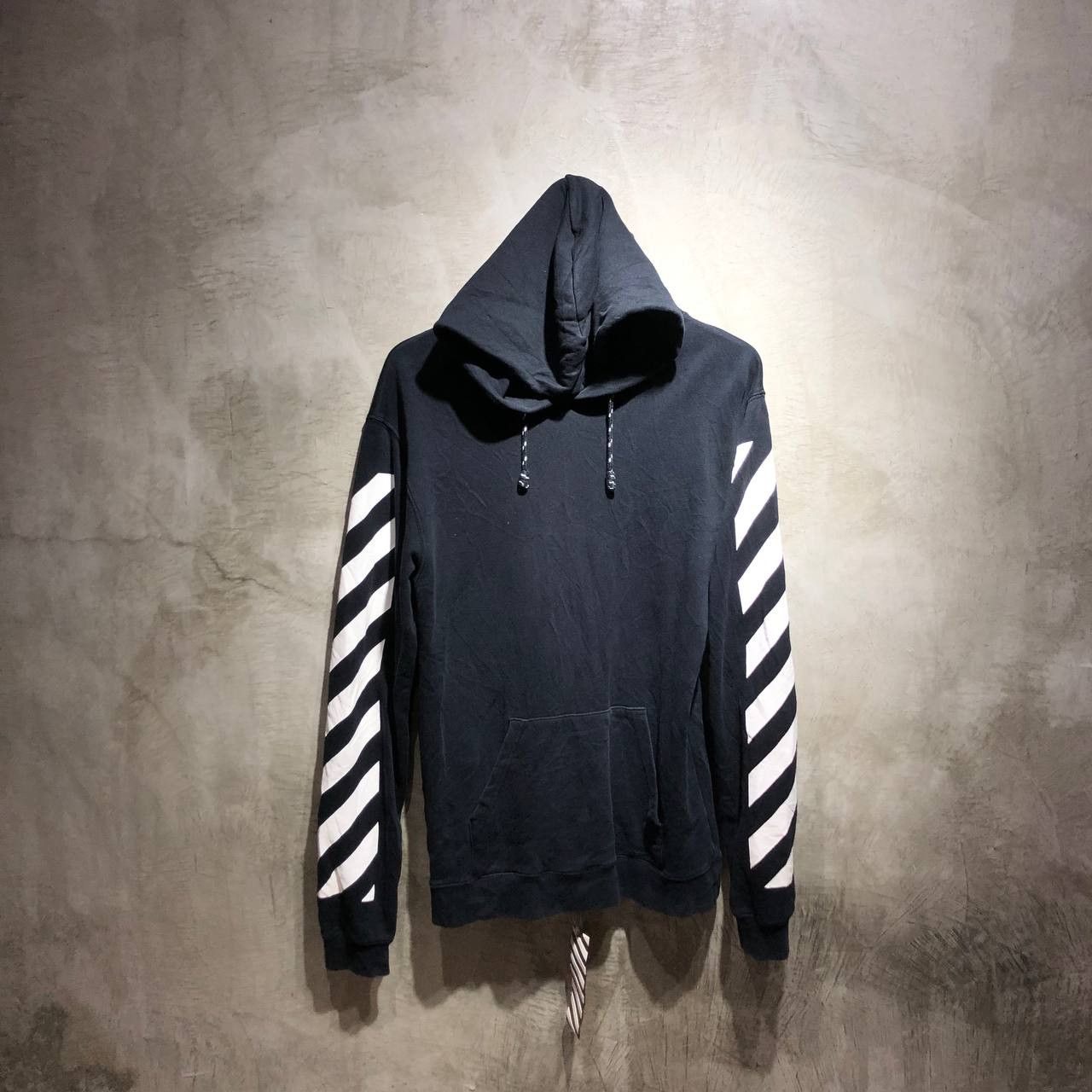 Off-White Off-White FW15 Don't Look Down Pull over hoodie Size US M / EU 48-50 / 2 - 3 Thumbnail