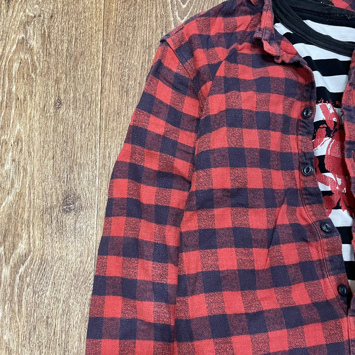 Vintage Vintage 90s Red Navy Checkered Shirt Grunge Skate Bleached L Size US L / EU 52-54 / 3 - 4 Thumbnail