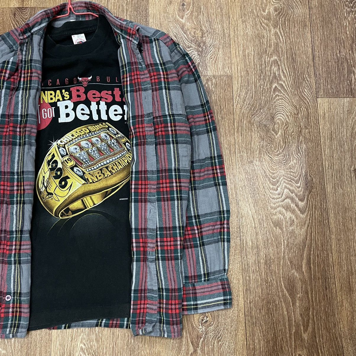 Vintage Vintage 90s Checkered Shirt Grunge Thrashed Skate Slim M Size US M / EU 48-50 / 2 - 3 Thumbnail