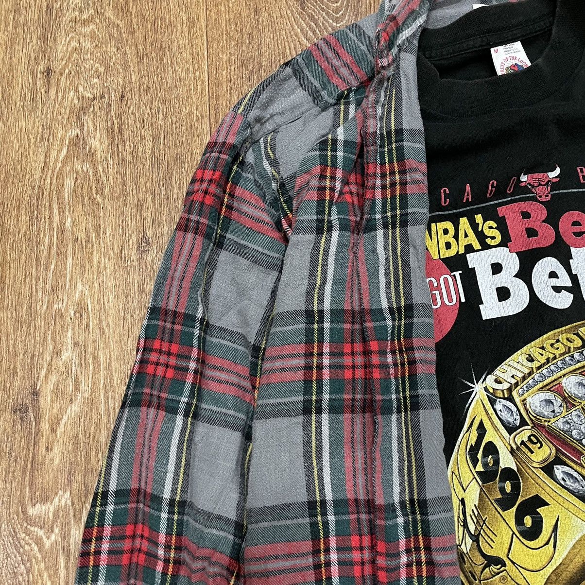 Vintage Vintage 90s Checkered Shirt Grunge Thrashed Skate Slim M Size US M / EU 48-50 / 2 - 5 Thumbnail