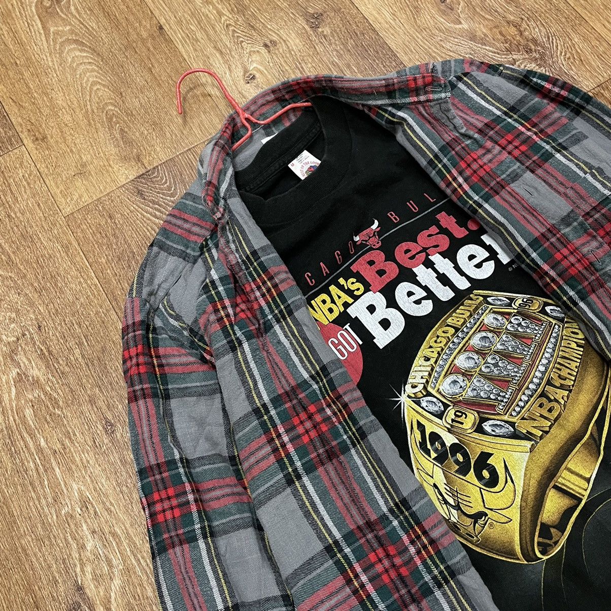 Vintage Vintage 90s Checkered Shirt Grunge Thrashed Skate Slim M Size US M / EU 48-50 / 2 - 1 Thumbnail