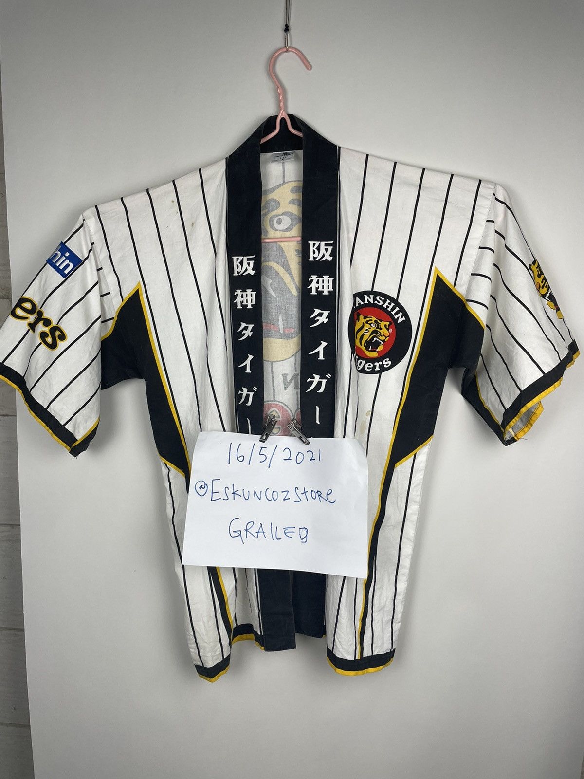 Japanese Brand HANSHIN TIGER VINTAGE KIMONO BASEBALL TEAM Size US L / EU 52-54 / 3 - 3 Thumbnail