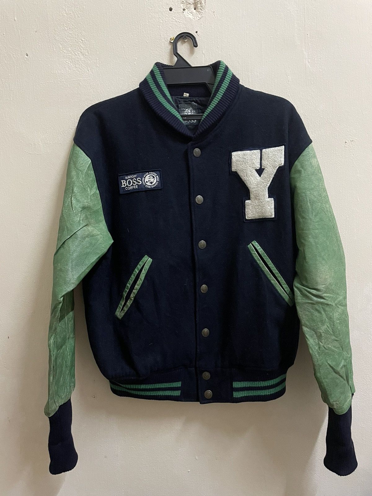 Vintage Vintage Suntory Boss Coffee Varsity Wool Jacket Size US M / EU 48-50 / 2 - 3 Thumbnail