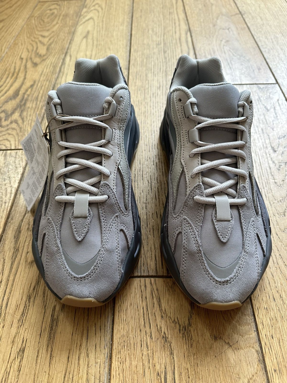 Adidas × Kanye West Yeezy 700 V2 Tephra Size US 11 / EU 44 - 3 Thumbnail