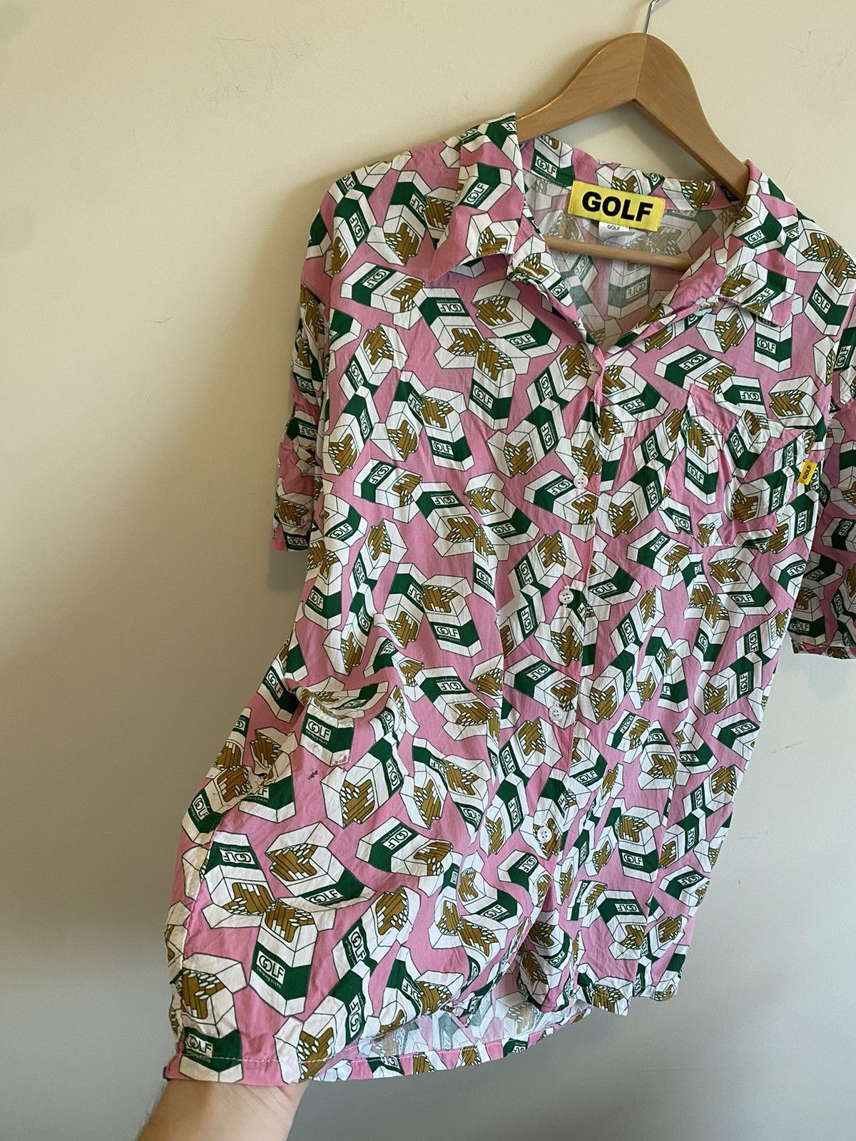 Golf Wang × Golf le Fleur × Tyler The Creator 2016 Golf Wang Smoking Sucks Button Up Cigarette Pink Size US L / EU 52-54 / 3 - 7 Thumbnail