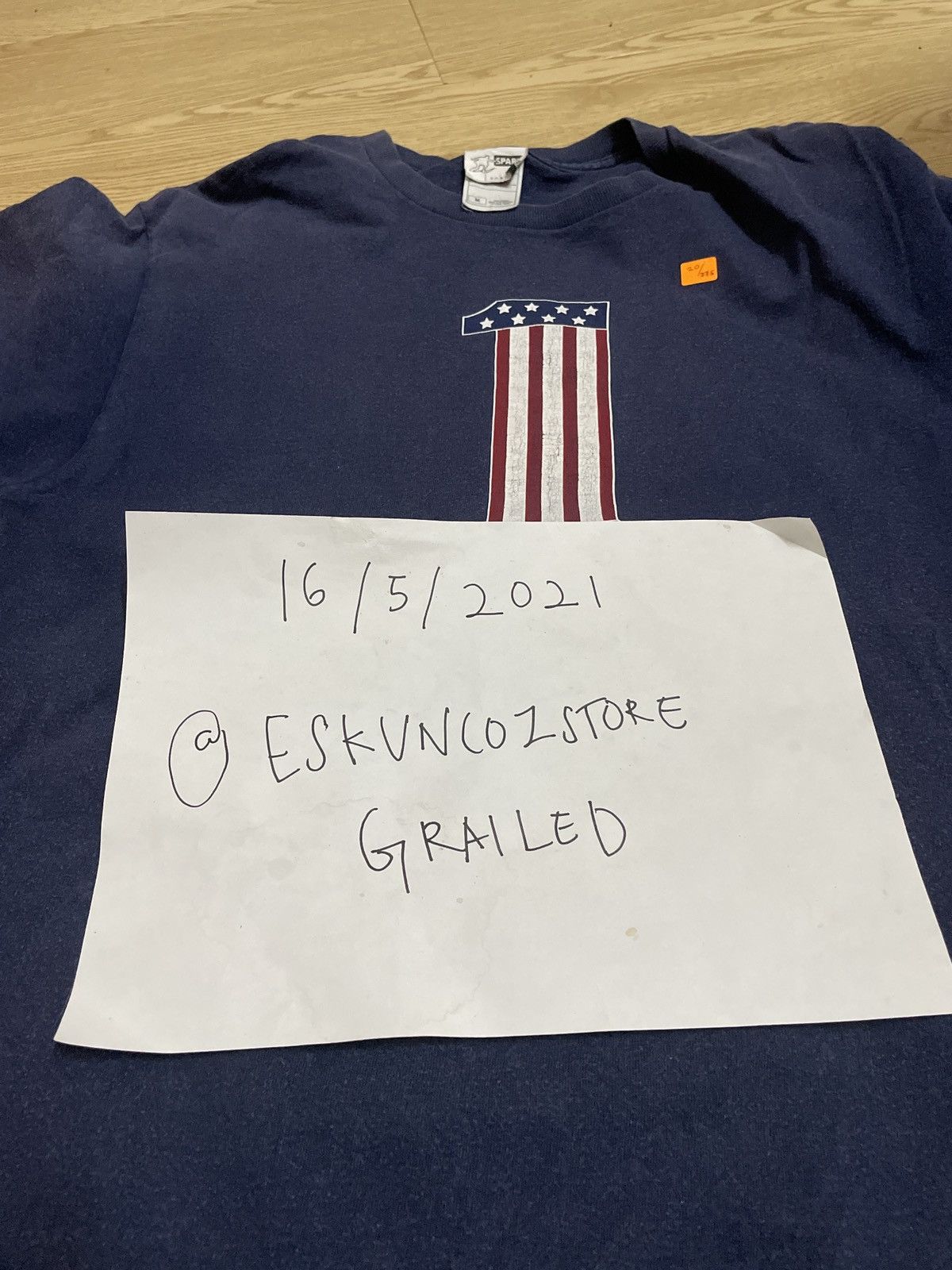 Santa Cruz Skateboards Spark Skateboard Tees Size US M / EU 48-50 / 2 - 5 Thumbnail
