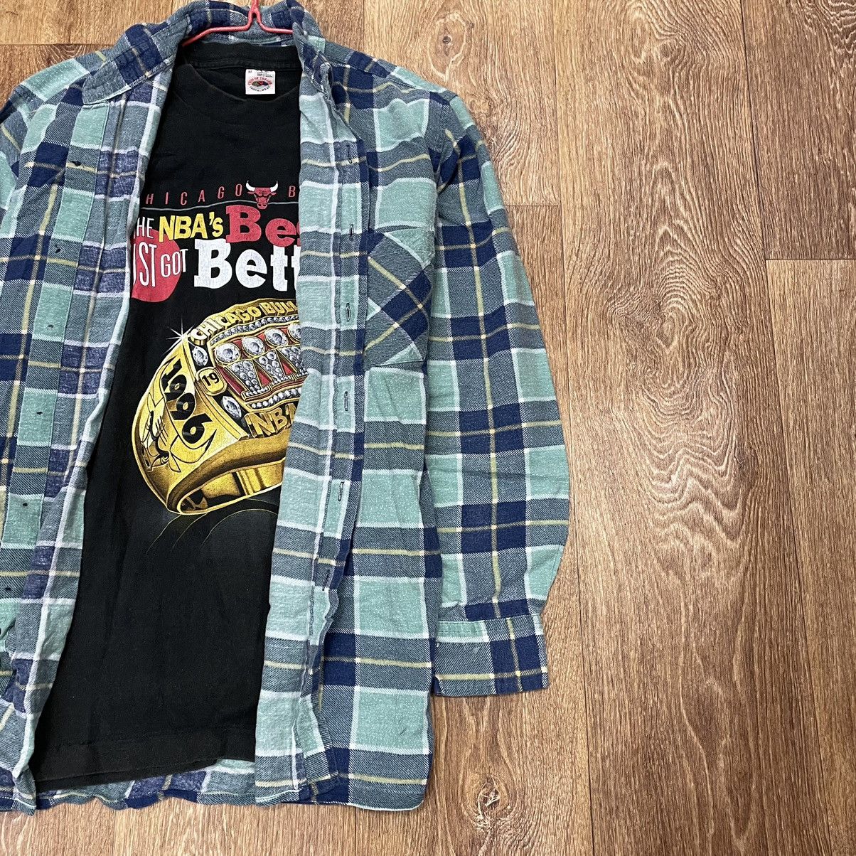 Vintage Vintage 90s Checkered Shirt Baggy Grunge Oversized Faded M Size US M / EU 48-50 / 2 - 3 Thumbnail