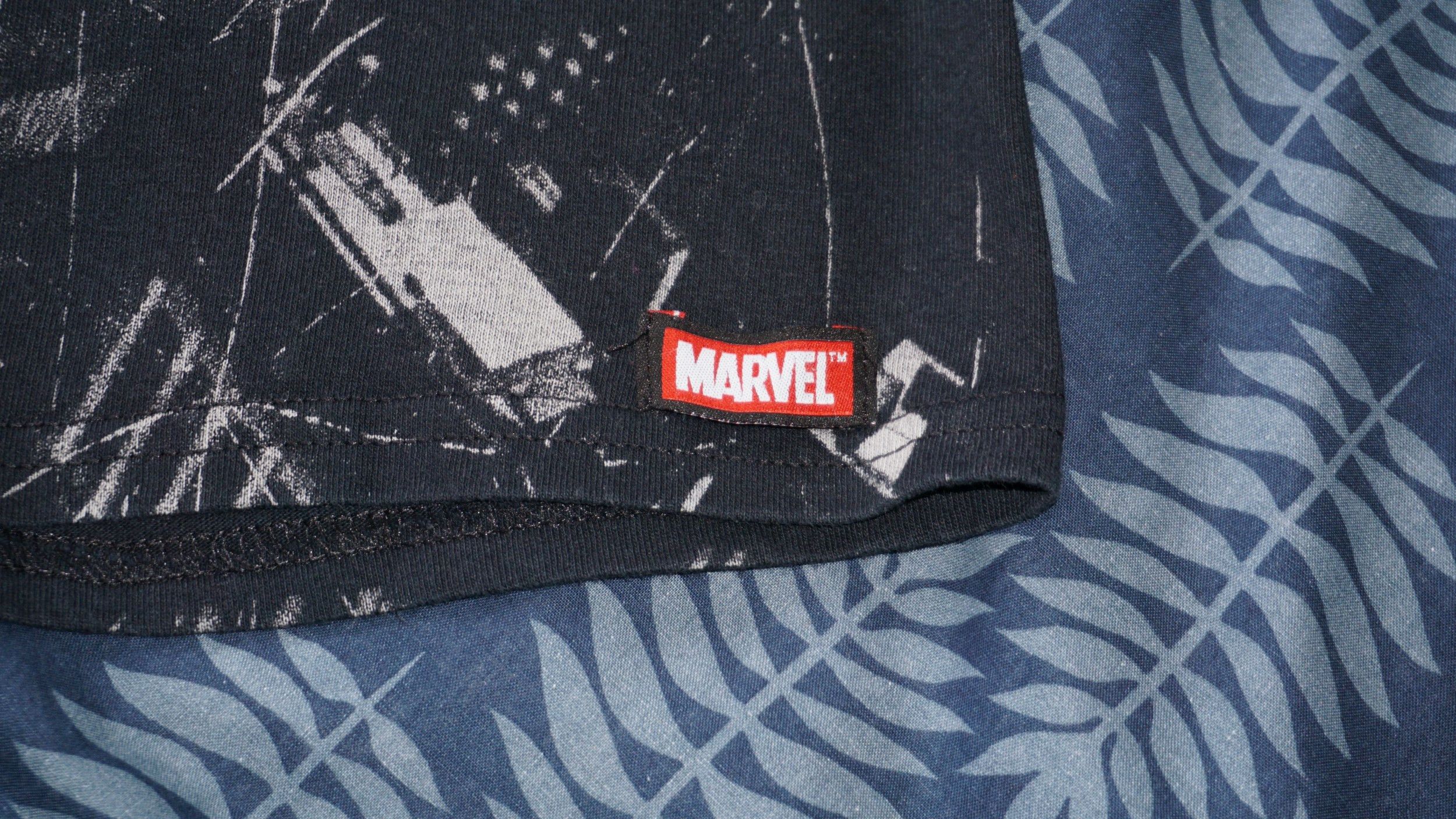 Marvel Comics RARE Spiderman Y2K AOP Overprint Full Print Vintage tshirt Size US L / EU 52-54 / 3 - 4 Thumbnail