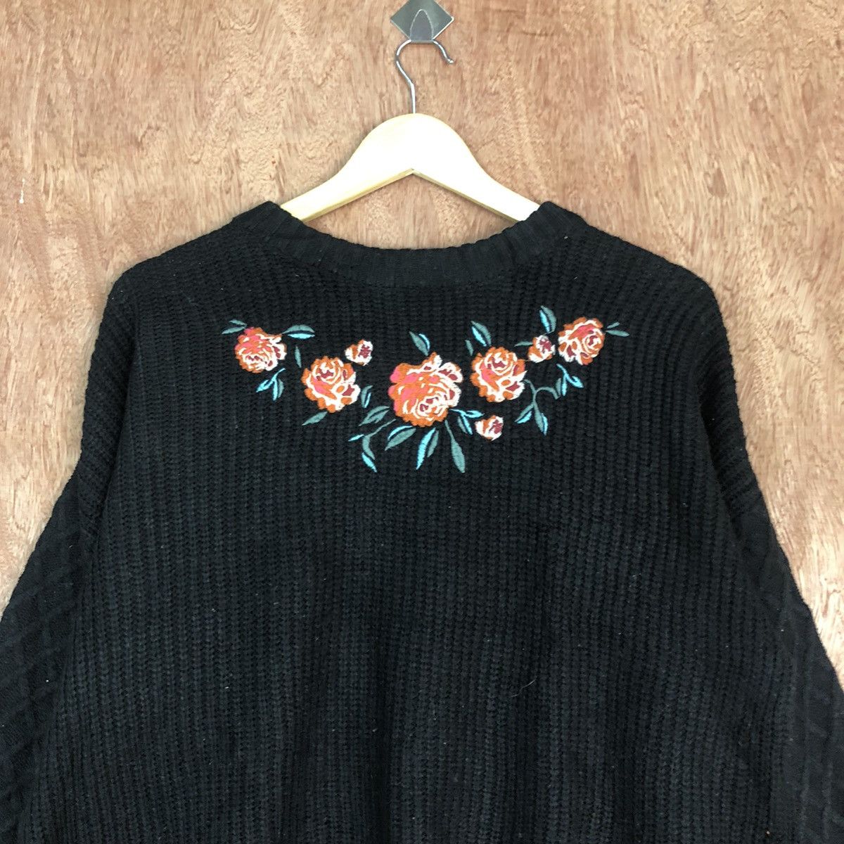 Homespun Knitwear × Japanese Brand DL Ray Cassin Black Flower art cable Knitwear #c596 Size US M / EU 48-50 / 2 - 2 Thumbnail