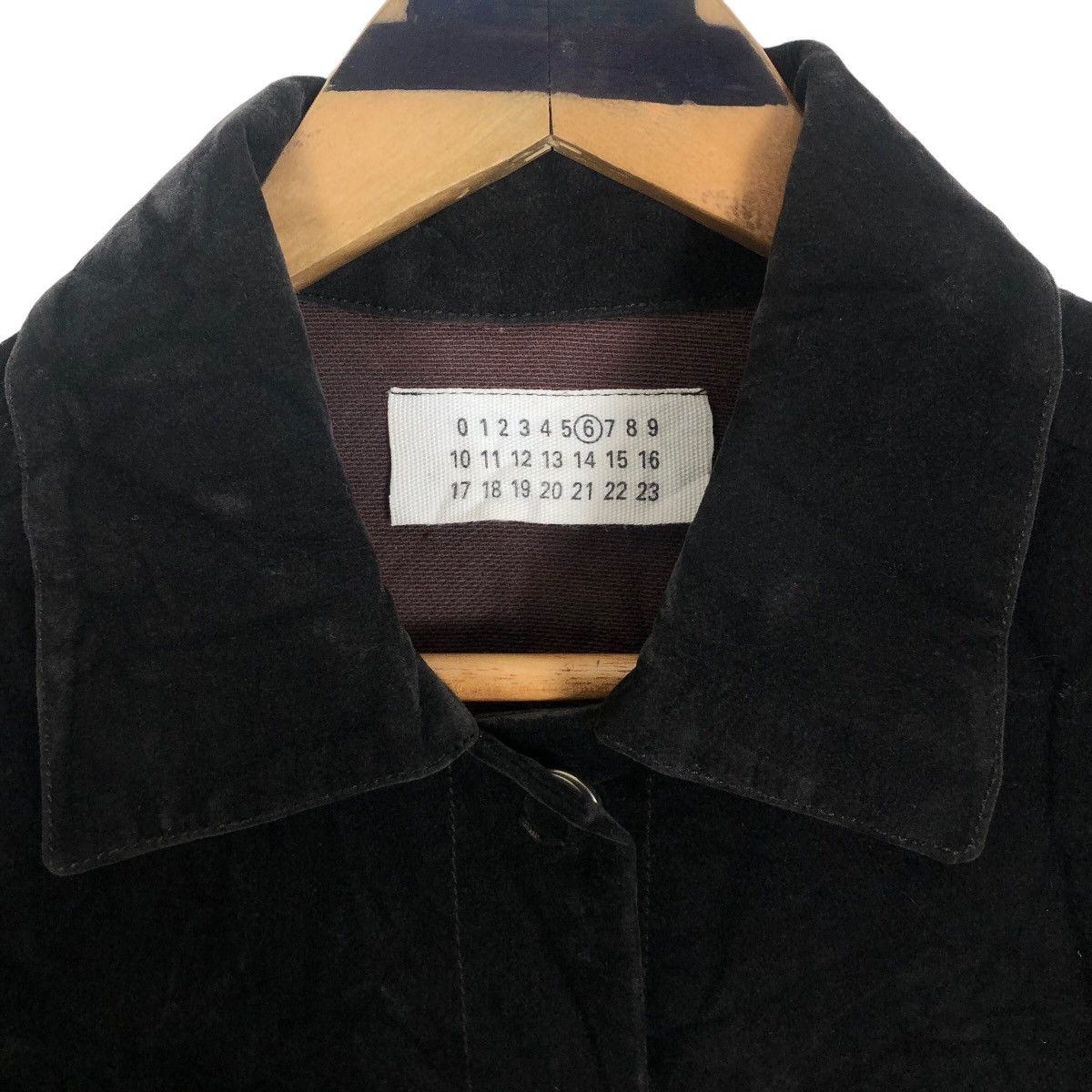 Maison Margiela Maison Margiela FW97 Artisanal Black Painted Velvet Jacket Size S / US 4 / IT 40 - 9 Thumbnail