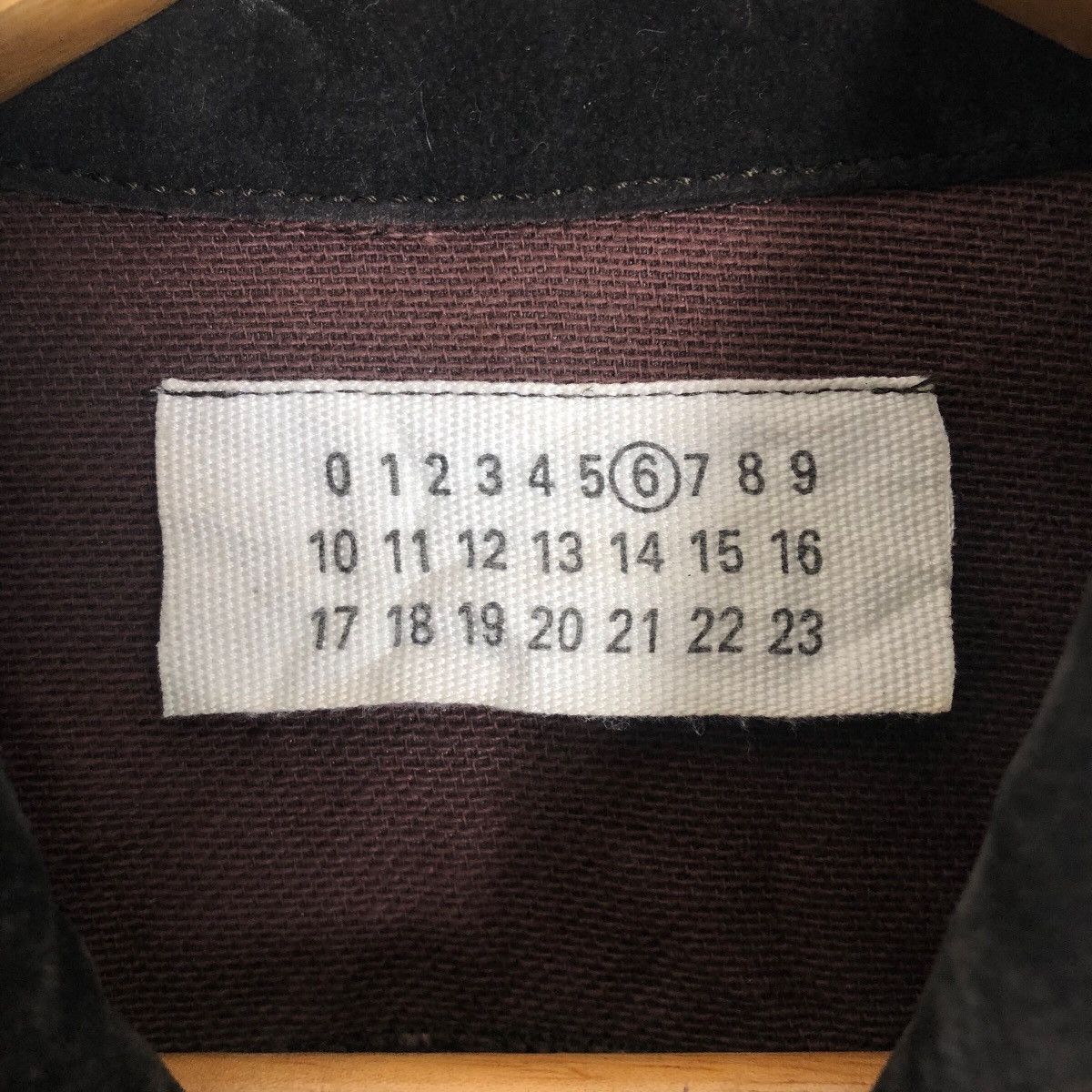 Maison Margiela Maison Margiela FW97 Artisanal Black Painted Velvet Jacket Size S / US 4 / IT 40 - 10 Thumbnail