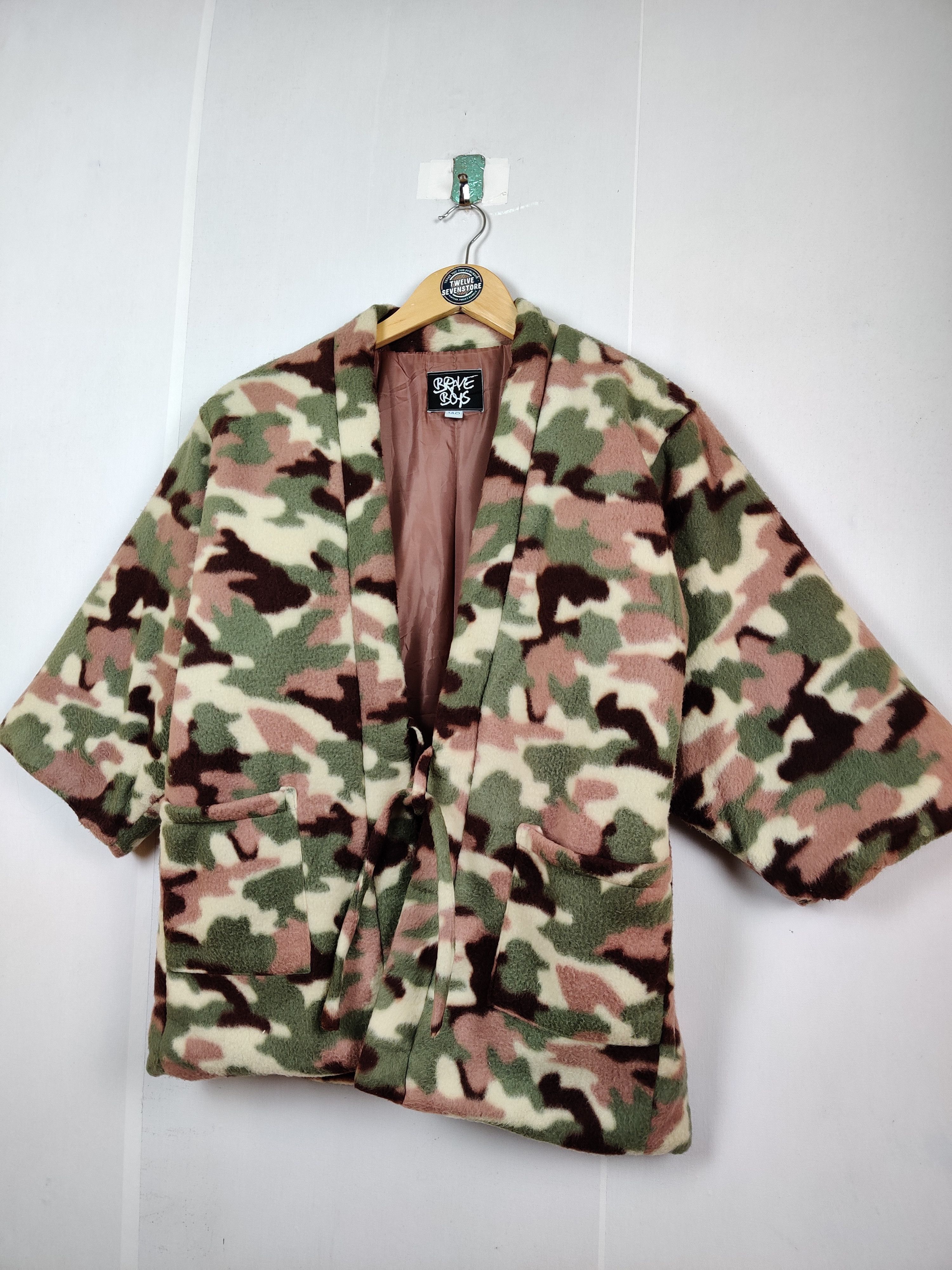 Japanese Brand Vintage Brave Boys Camo Fleece Kimono Jacket Size US M / EU 48-50 / 2 - 2 Thumbnail