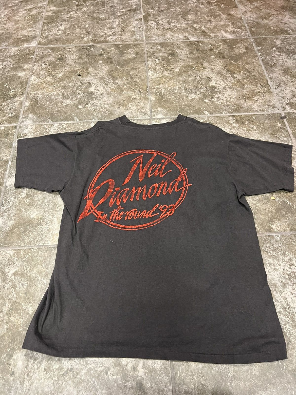Vintage Vintage 93 Neil Diamond Tour Tshirt Size US M / EU 48-50 / 2 - 3 Preview