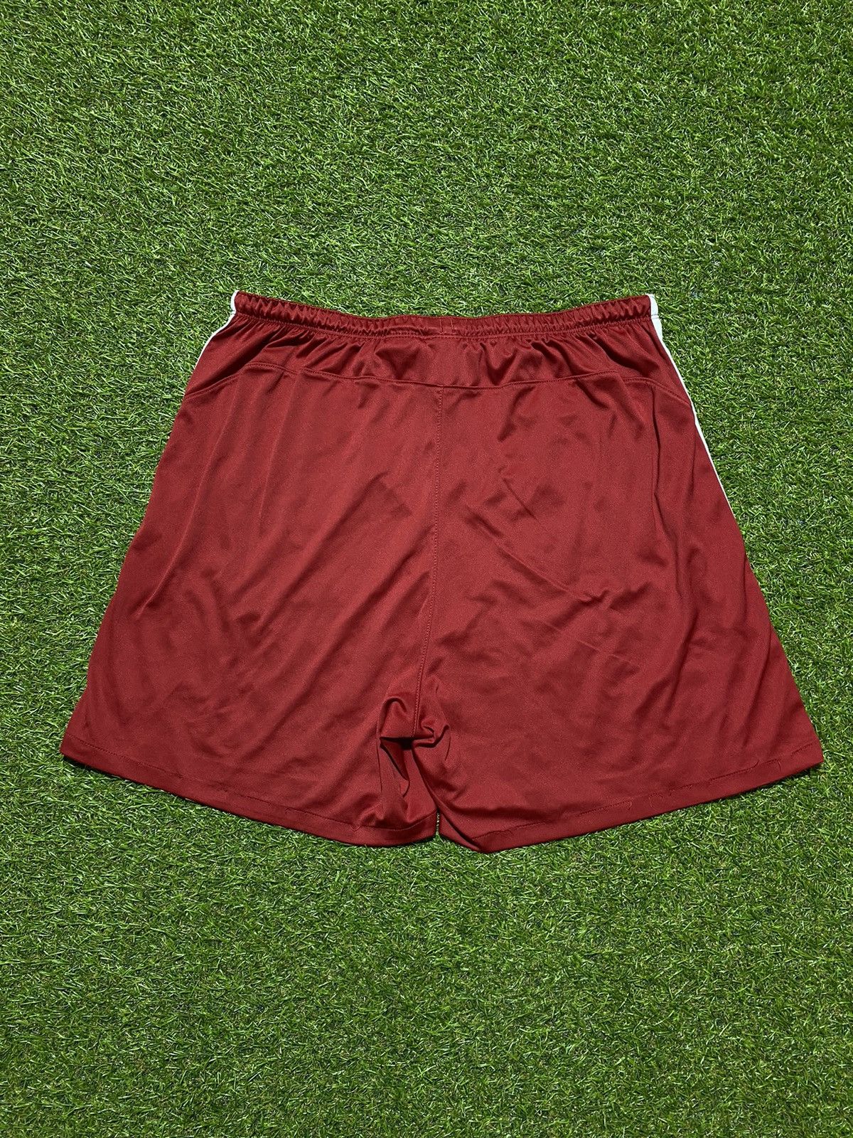 Nike Vintage Nike shorts streetwear swoosh casual y2k size M Size US 32 / EU 48 - 4 Thumbnail