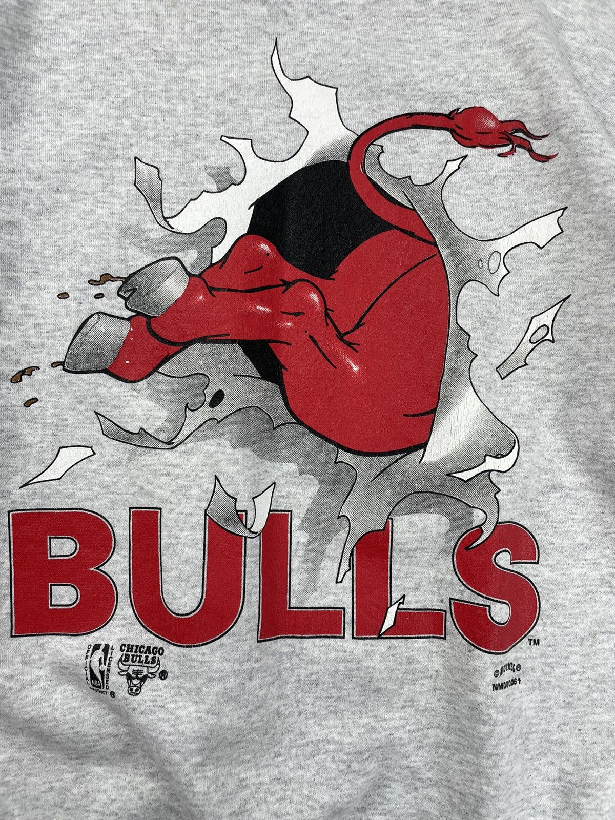 NBA × Vintage Vintage Chicago Bulls Nutmeg NBA Official Product Sweatshirt Size US XL / EU 56 / 4 - 15 Thumbnail