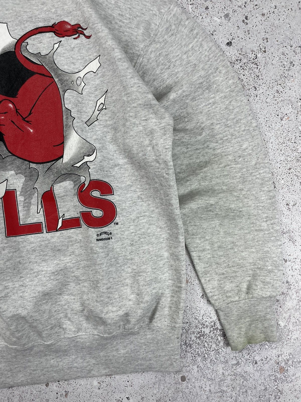 NBA × Vintage Vintage Chicago Bulls Nutmeg NBA Official Product Sweatshirt Size US XL / EU 56 / 4 - 14 Thumbnail
