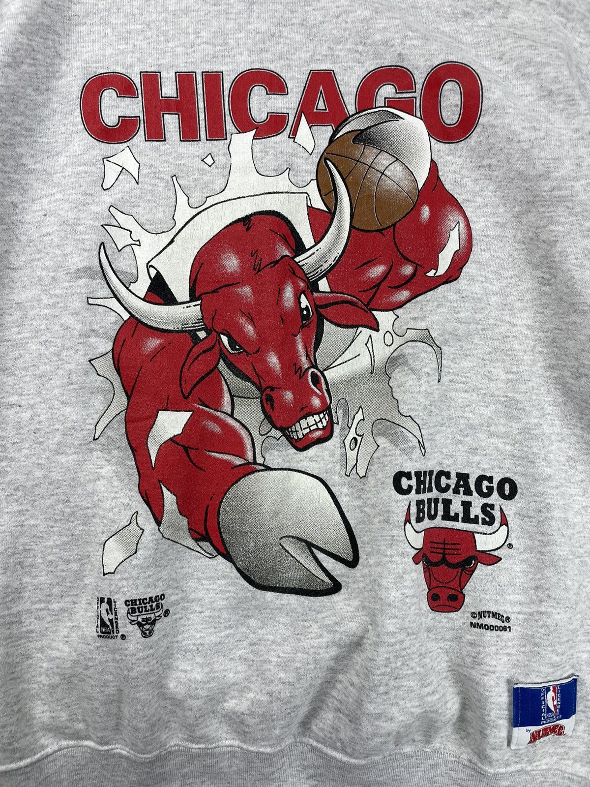 NBA × Vintage Vintage Chicago Bulls Nutmeg NBA Official Product Sweatshirt Size US XL / EU 56 / 4 - 6 Thumbnail