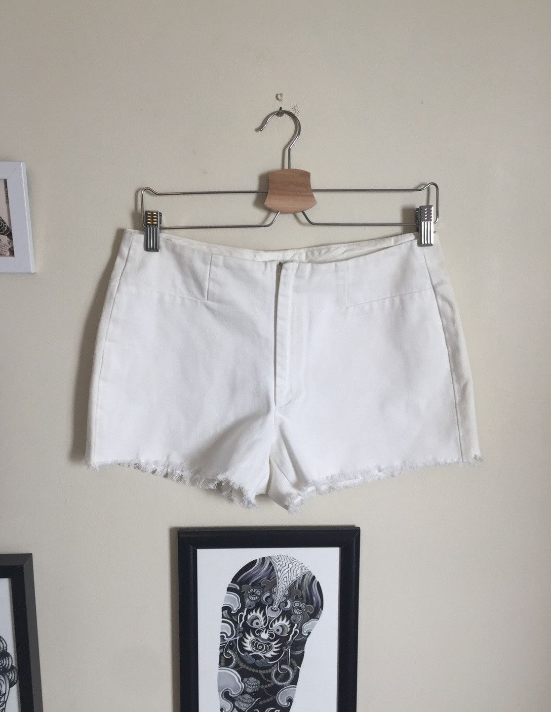 Maison Margiela Maison Martin Margiela MM6 WOMEN cropped white shorts Size 30" / US 8 / IT 44 - 1 Thumbnail