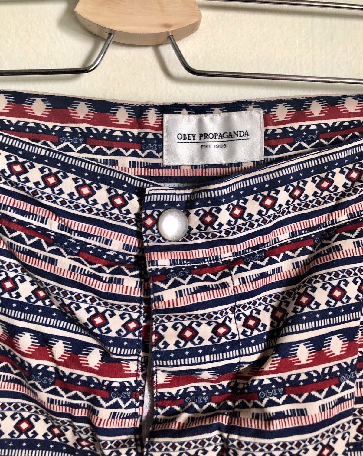 Obey Obey Propaganda Swim shorts trunks over knee Afro pattern Size US 34 / EU 50 - 2 Thumbnail
