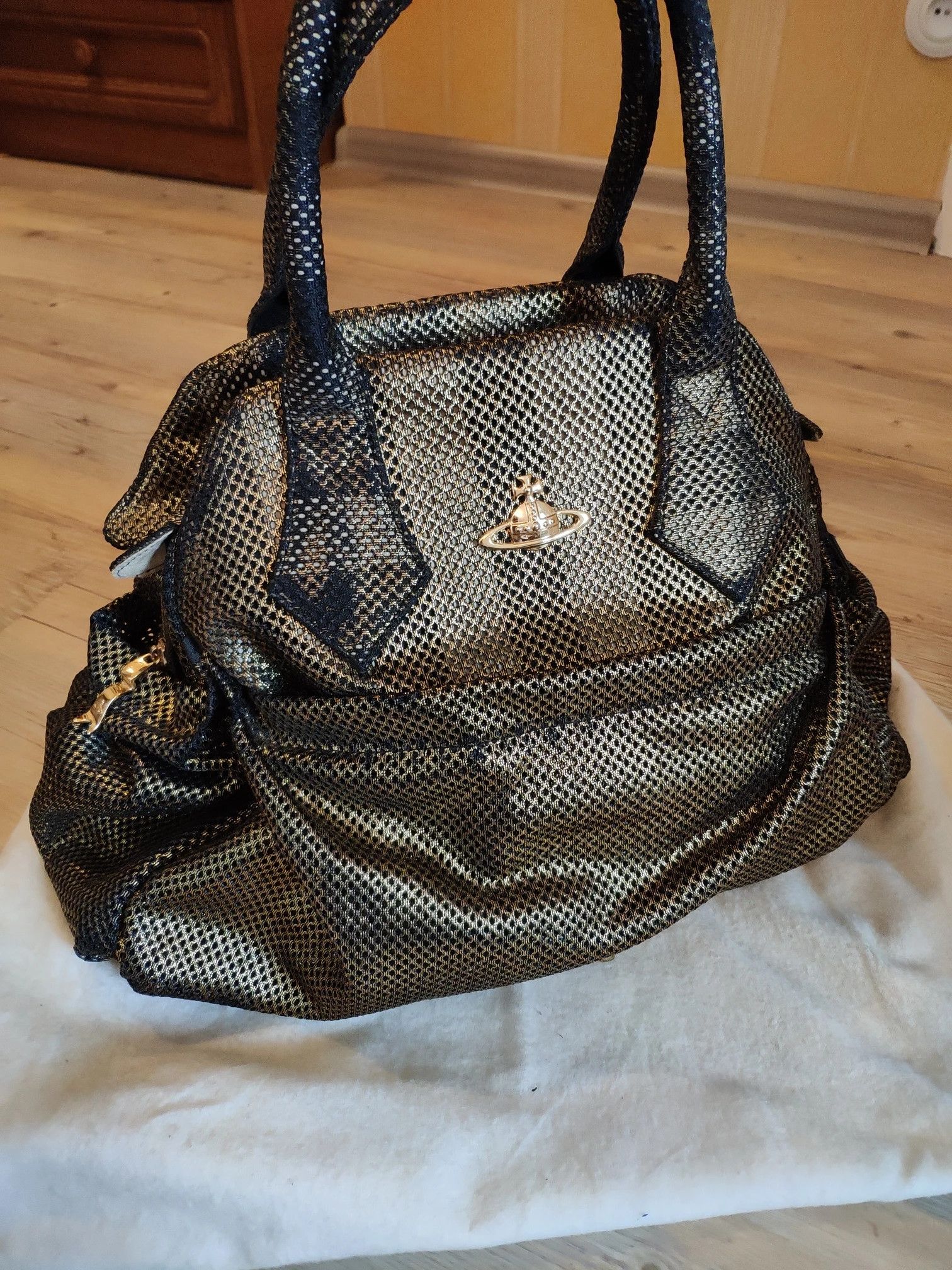 Vivienne Westwood Unique gold classic bag.Like Fendi or Marni bags Size ONE SIZE - 1 Thumbnail