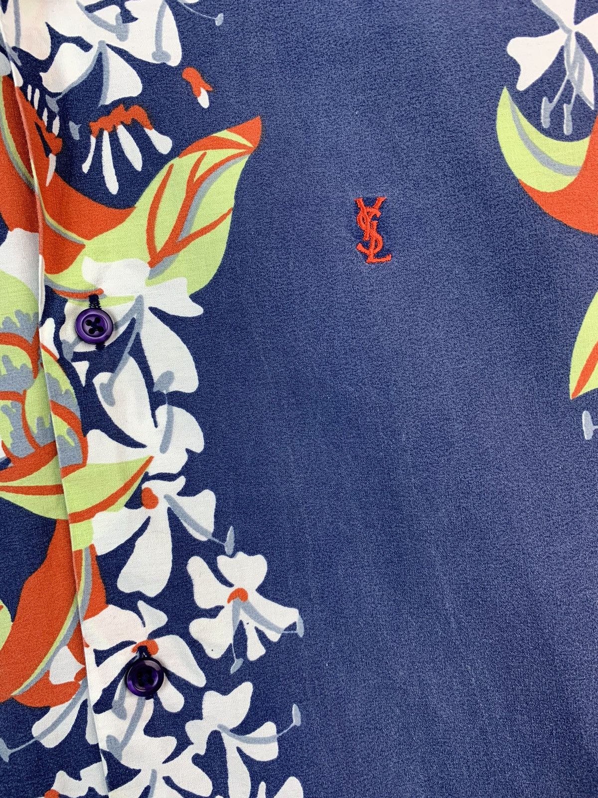 Yves Saint Laurent Vintage Yves Saint Laurent Hawaiian Mens Shirt Size US M / EU 48-50 / 2 - 7 Thumbnail