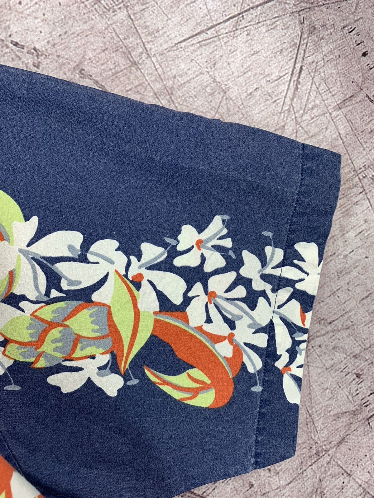 Yves Saint Laurent Vintage Yves Saint Laurent Hawaiian Mens Shirt Size US M / EU 48-50 / 2 - 12 Thumbnail