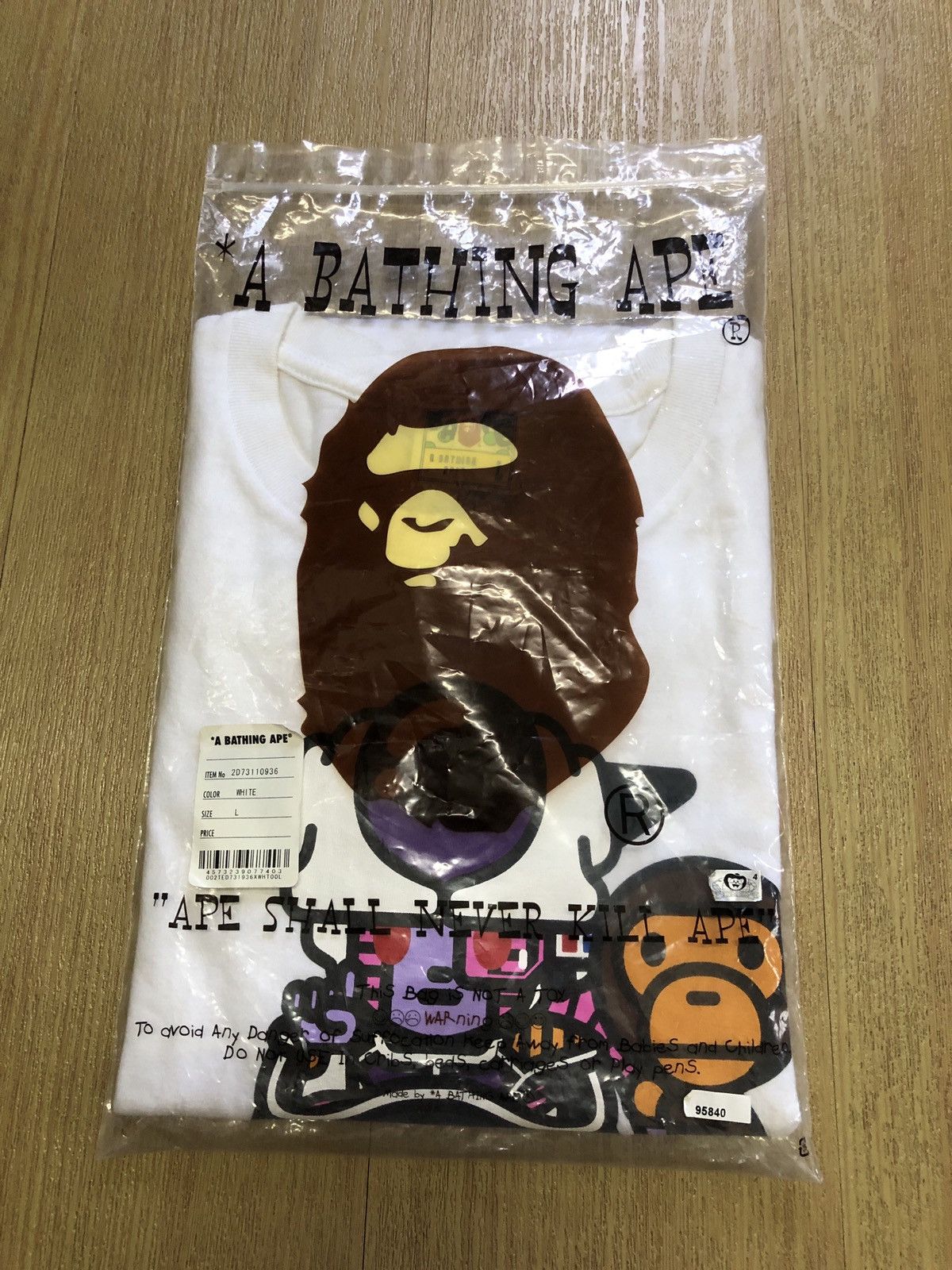 Bape 🔥BAPE Dragon Ball Z Frieza Clinging Baby Milo Tee Size US L / EU 52-54 / 3 - 11 Thumbnail