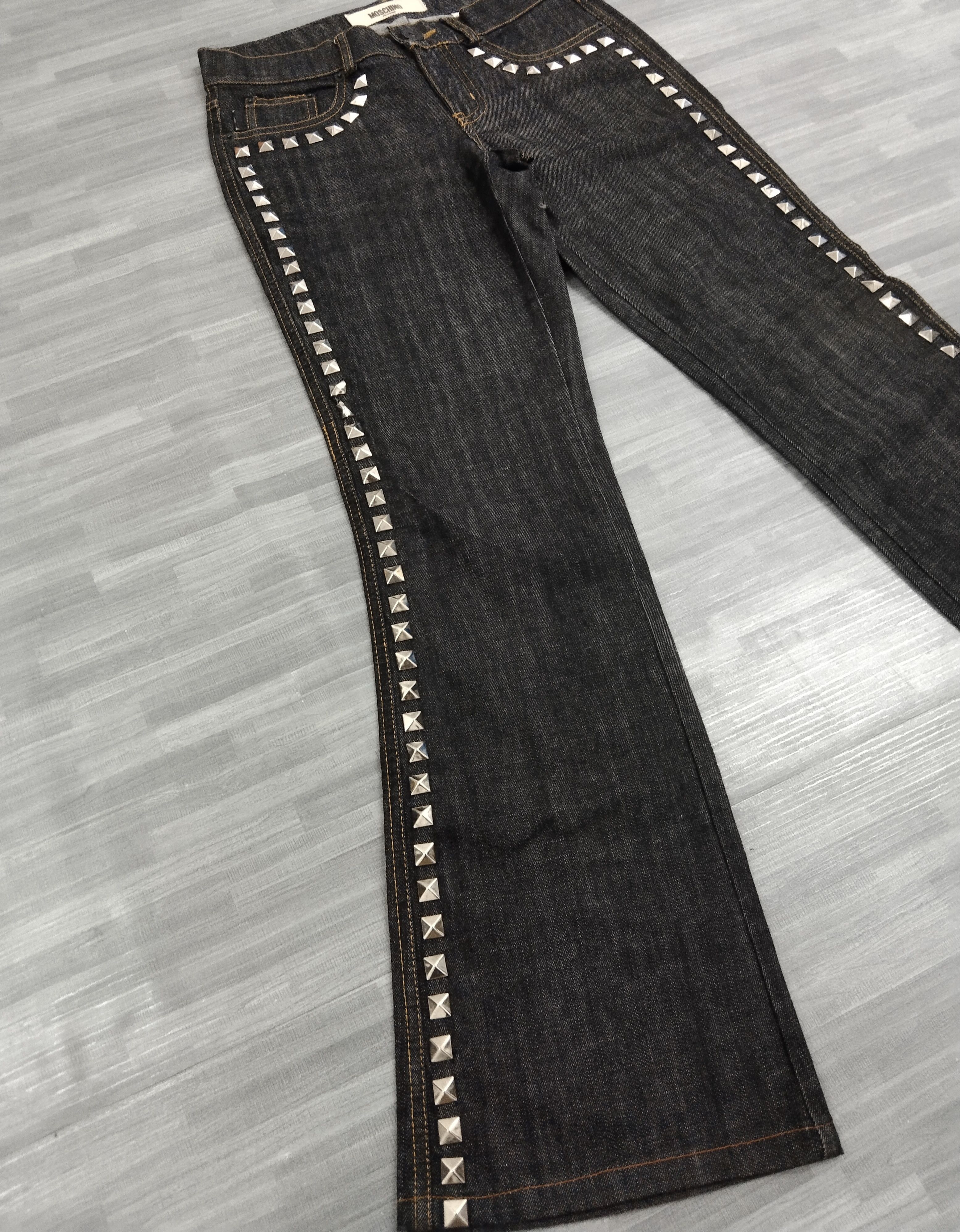 Moschino FLARE MOSCHINO STUDDED DENIM PANTS Size 27" / US 4 / IT 40 - 6 Thumbnail