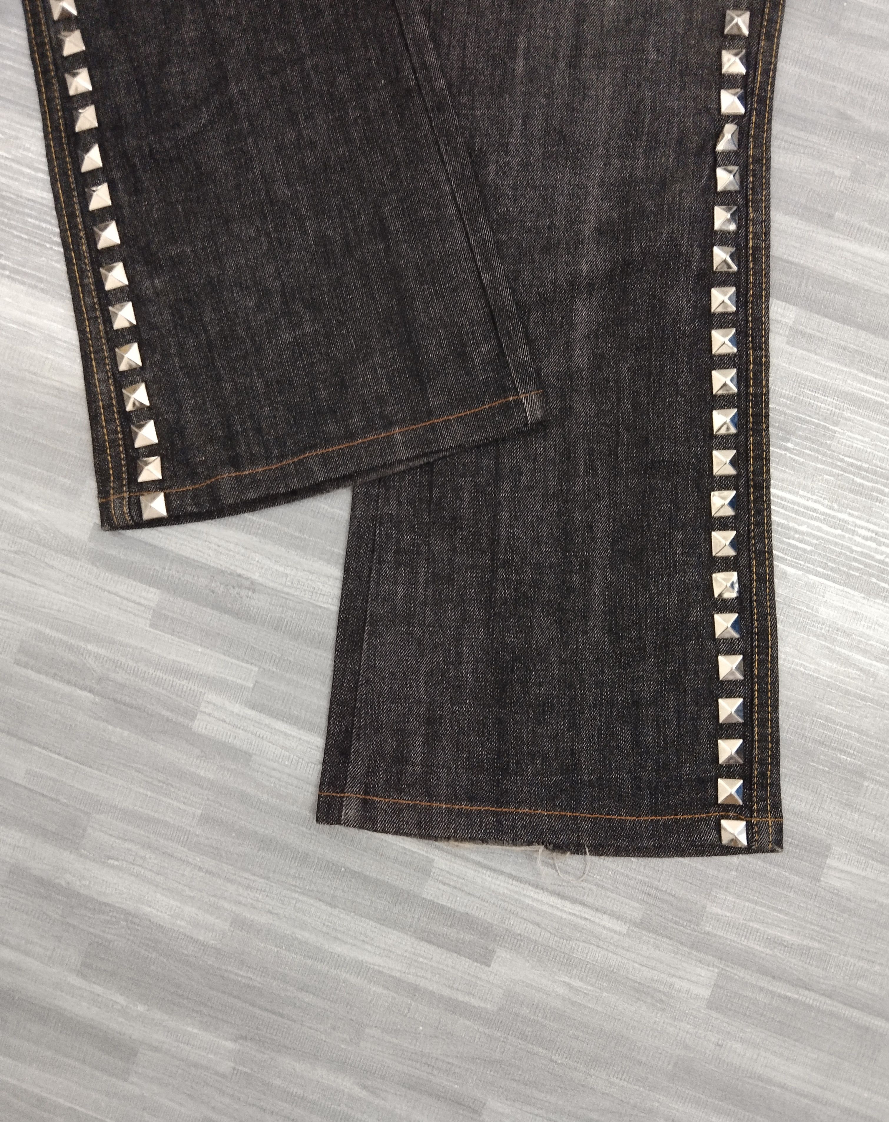 Moschino FLARE MOSCHINO STUDDED DENIM PANTS Size 27" / US 4 / IT 40 - 8 Thumbnail