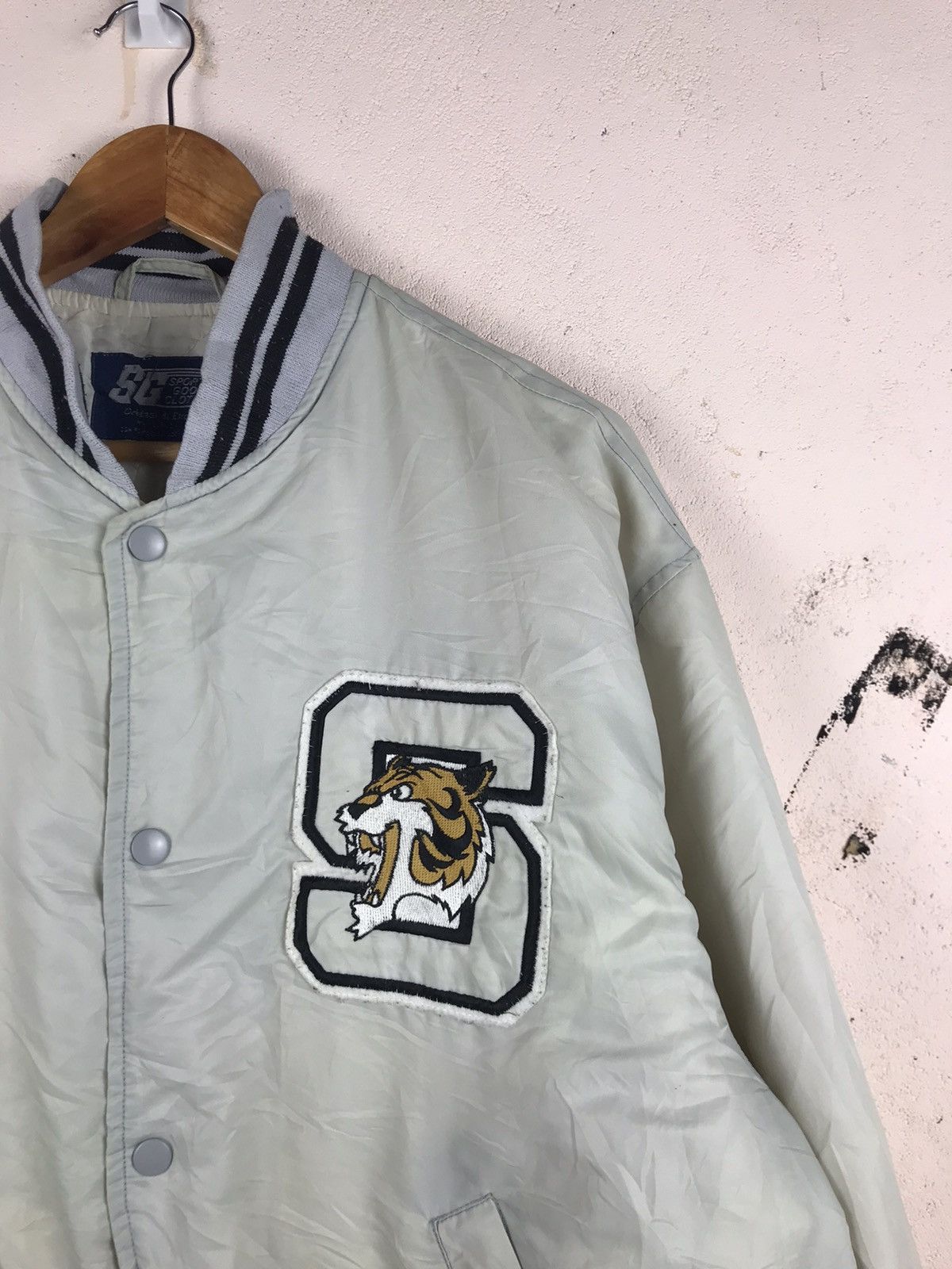MLB × NFL Vintage Seattle Bomber Jacket spell out Design Size US L / EU 52-54 / 3 - 5 Thumbnail